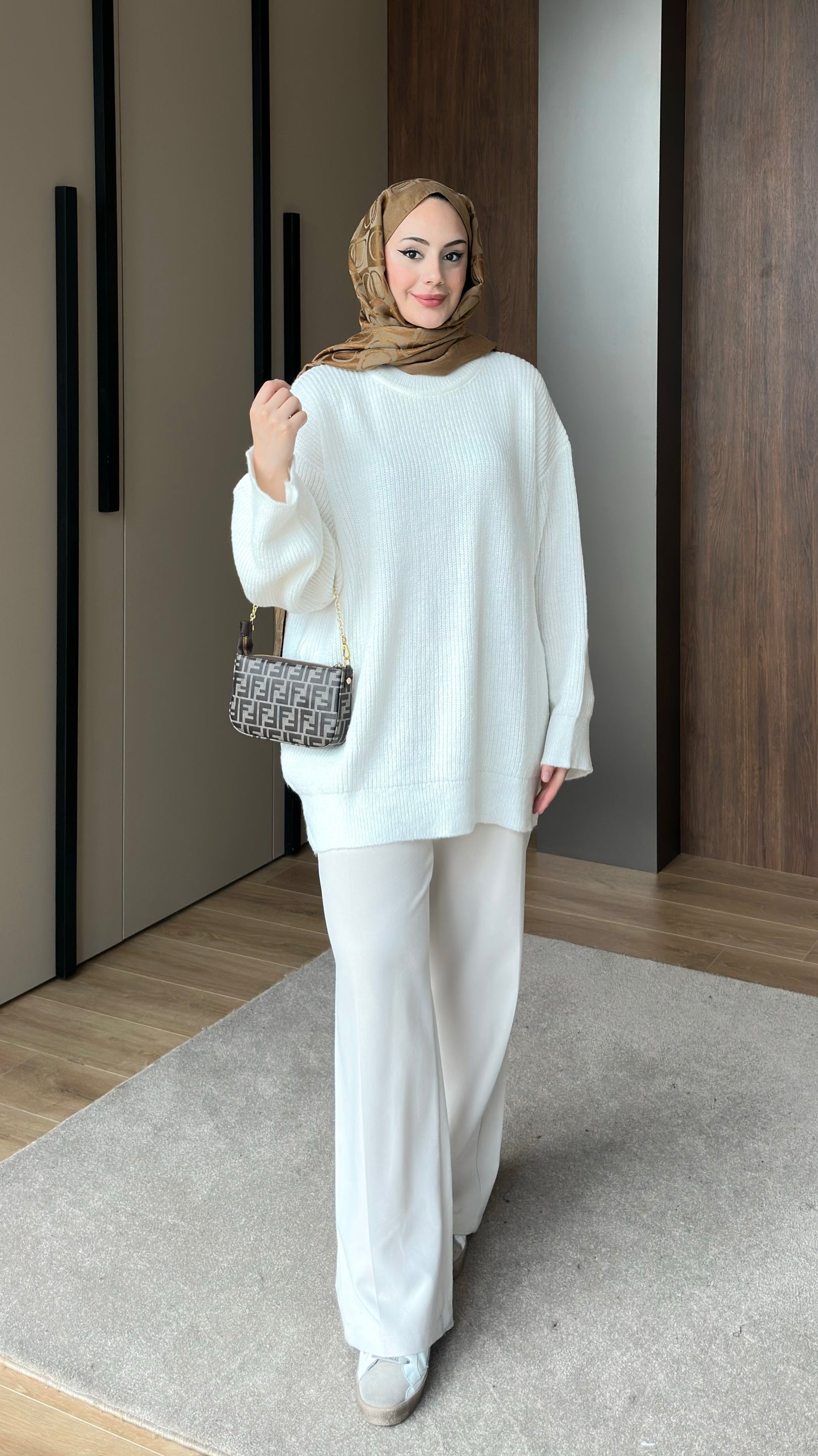 Asel Oversize Triko Kazak Beyaz