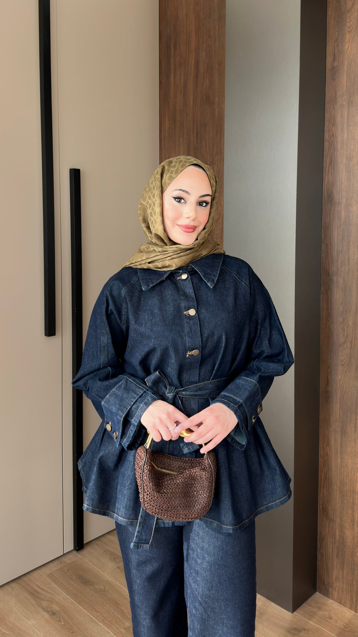 Alina Kolları Düğmeli Kot Takım Lacivert
