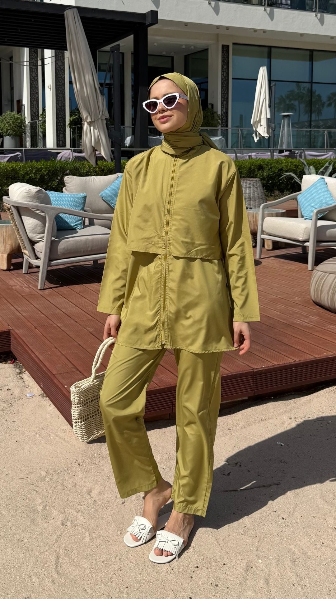 Doha Paraşüt Kumaş 3'lü Tam Kapalı Tesettür Mayo Yağ Yeşili