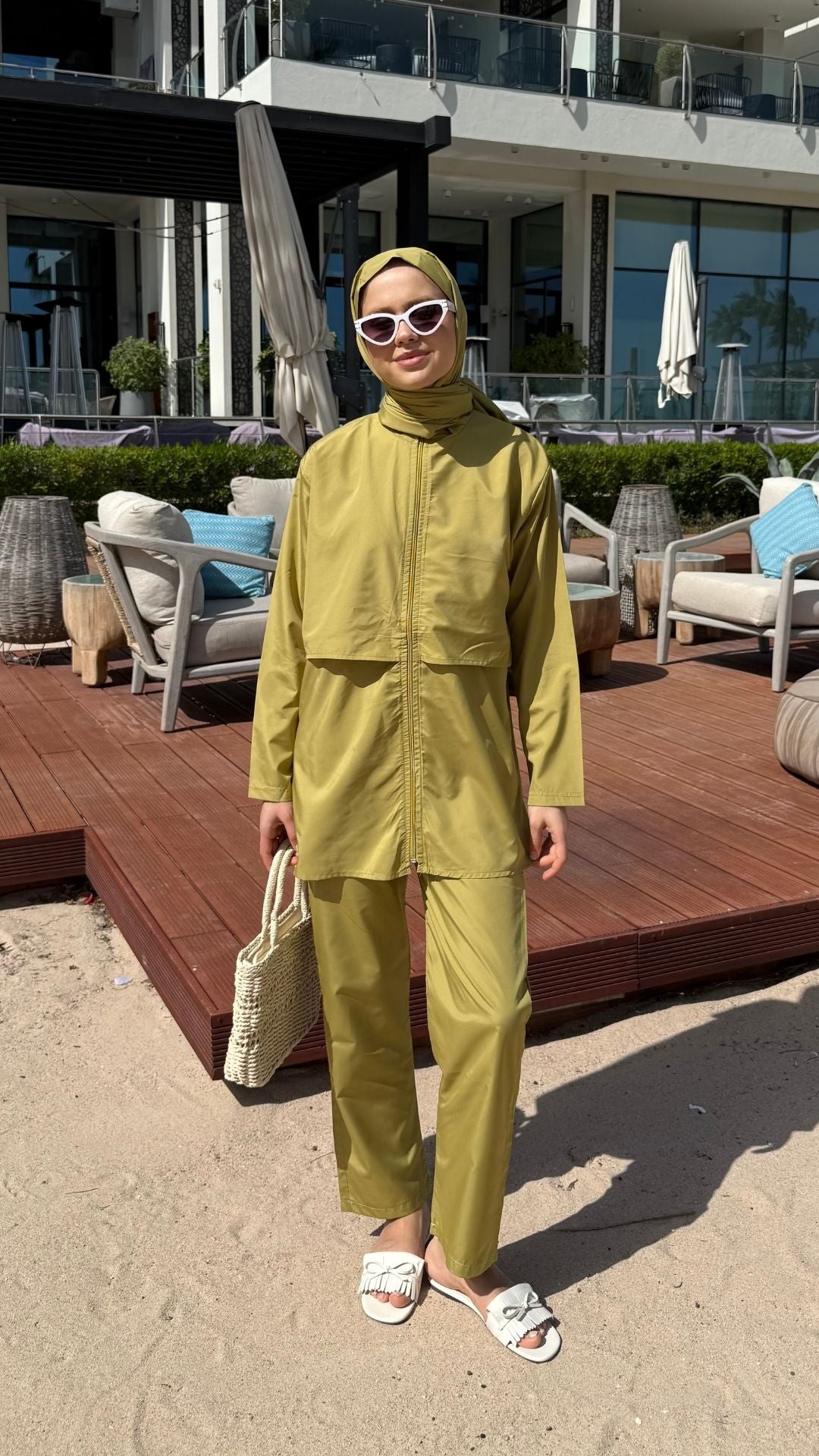 Doha Paraşüt Kumaş 3'lü Tam Kapalı Tesettür Mayo Yağ Yeşili