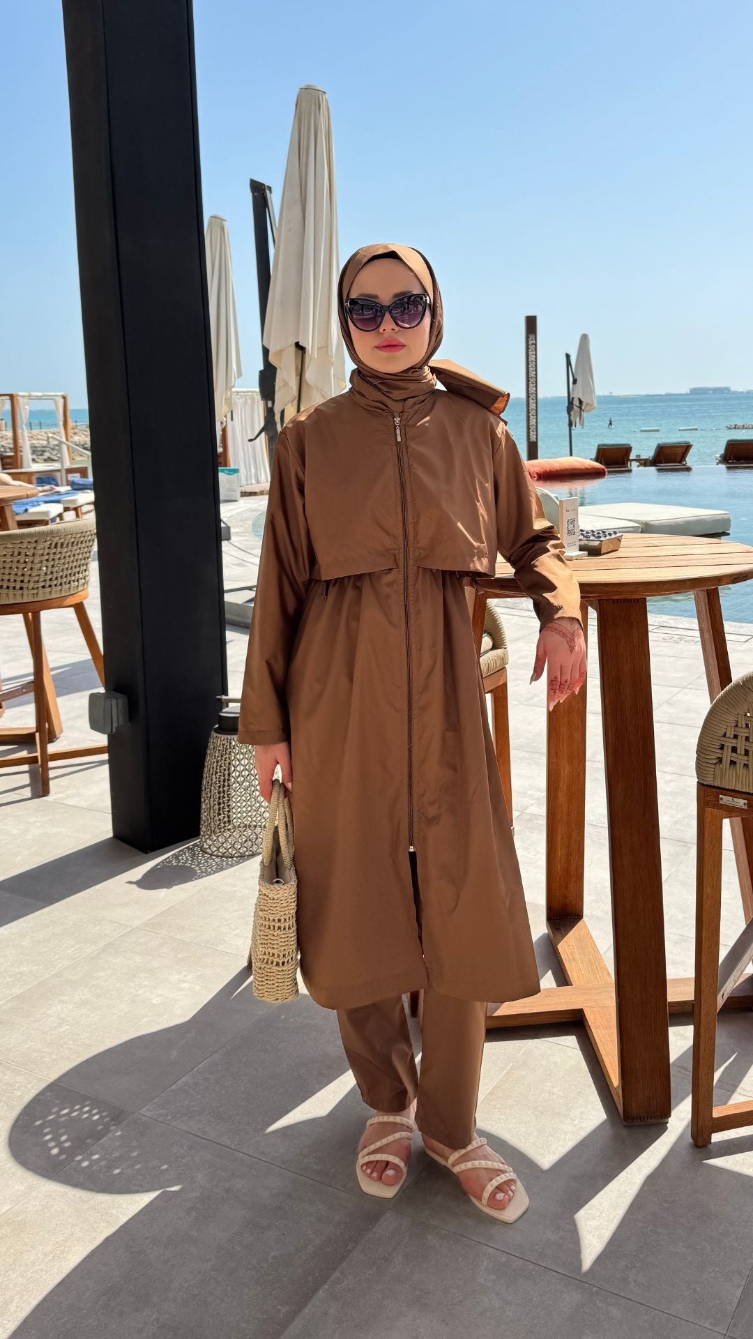 Paraşüt Kumaş Uzun Tesettür Mayo Kahverengi