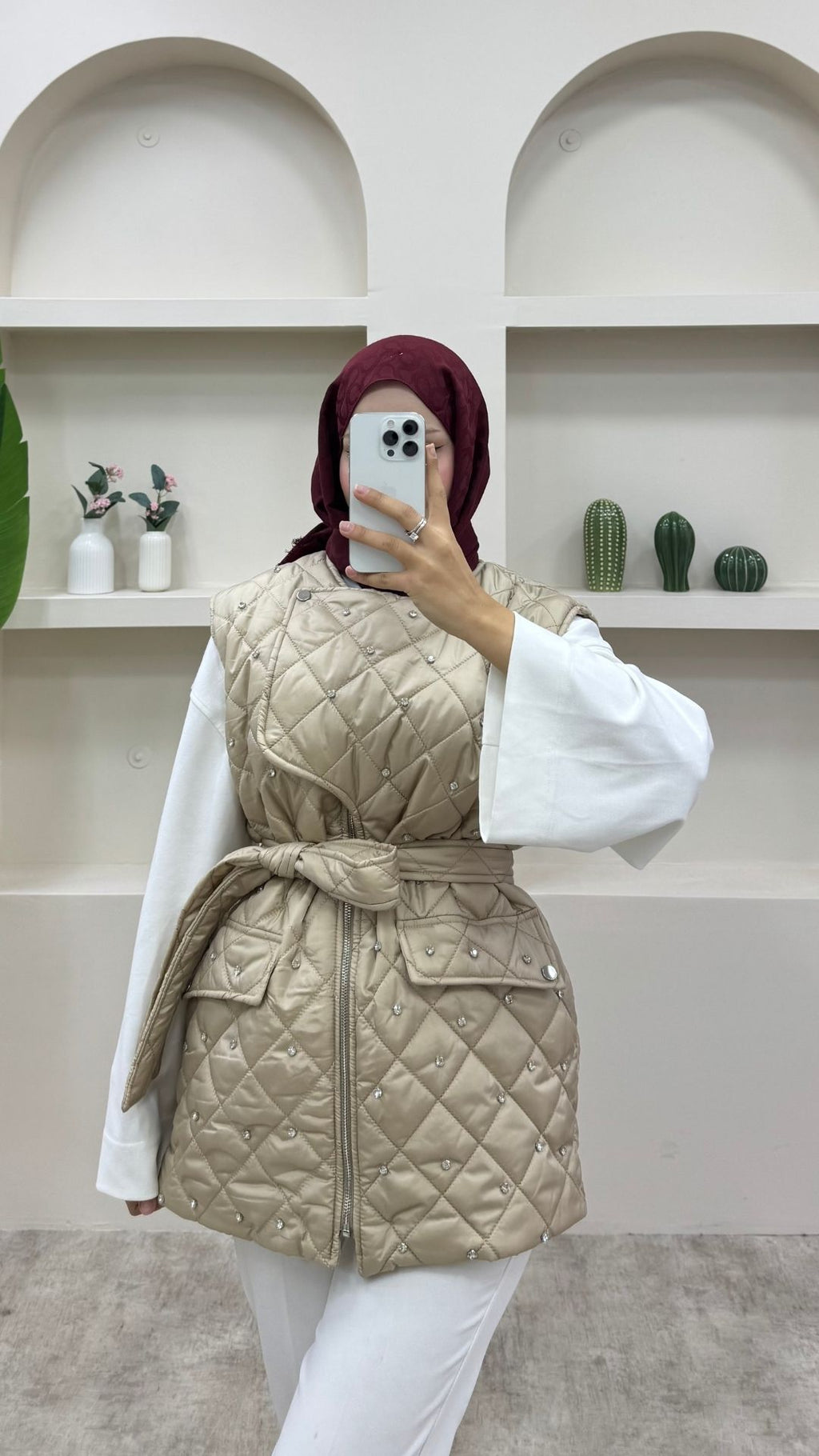 Taşlı Bağlamalı Yelek Krem