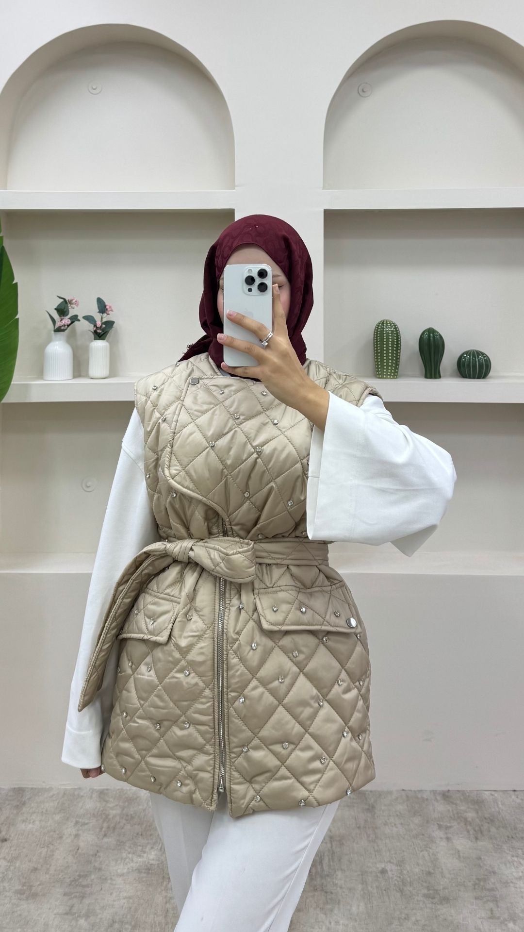 Taşlı Bağlamalı Yelek Krem