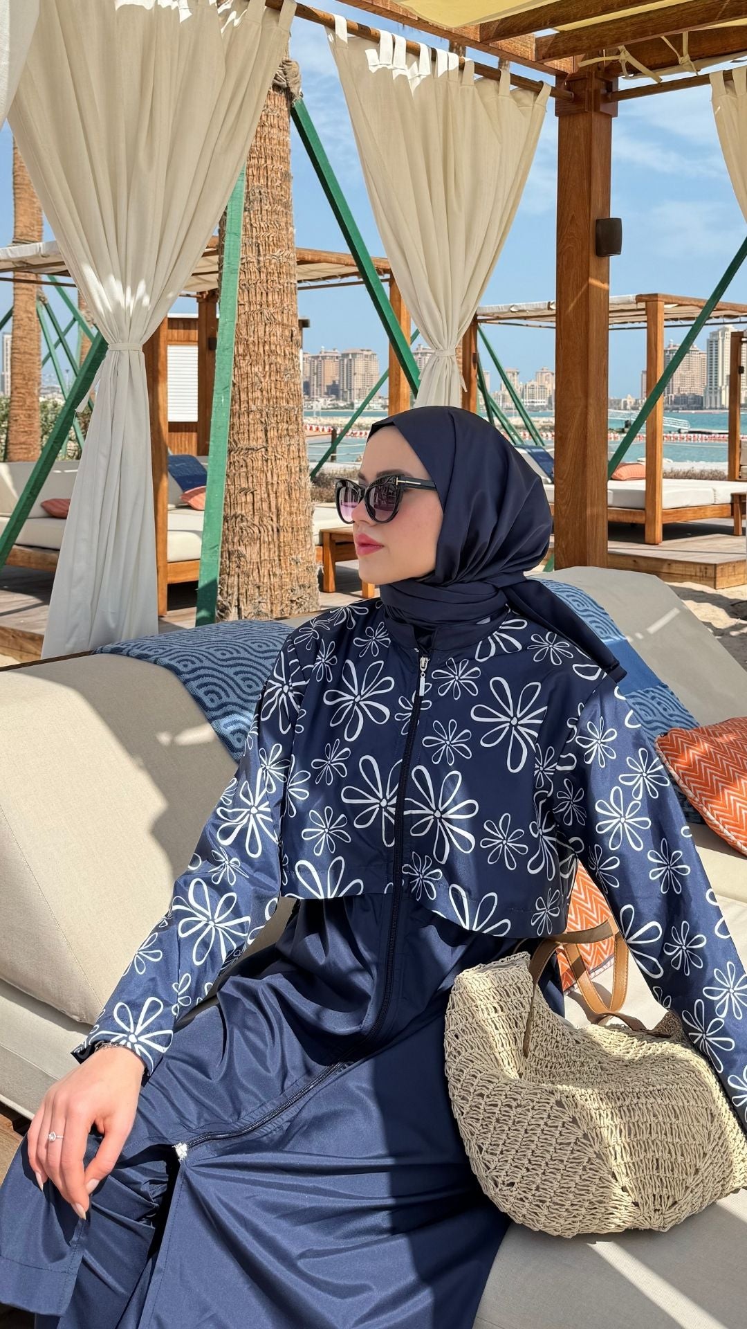 Desenli Paraşüt Kumaş Uzun Tesettür Mayo Lacivert