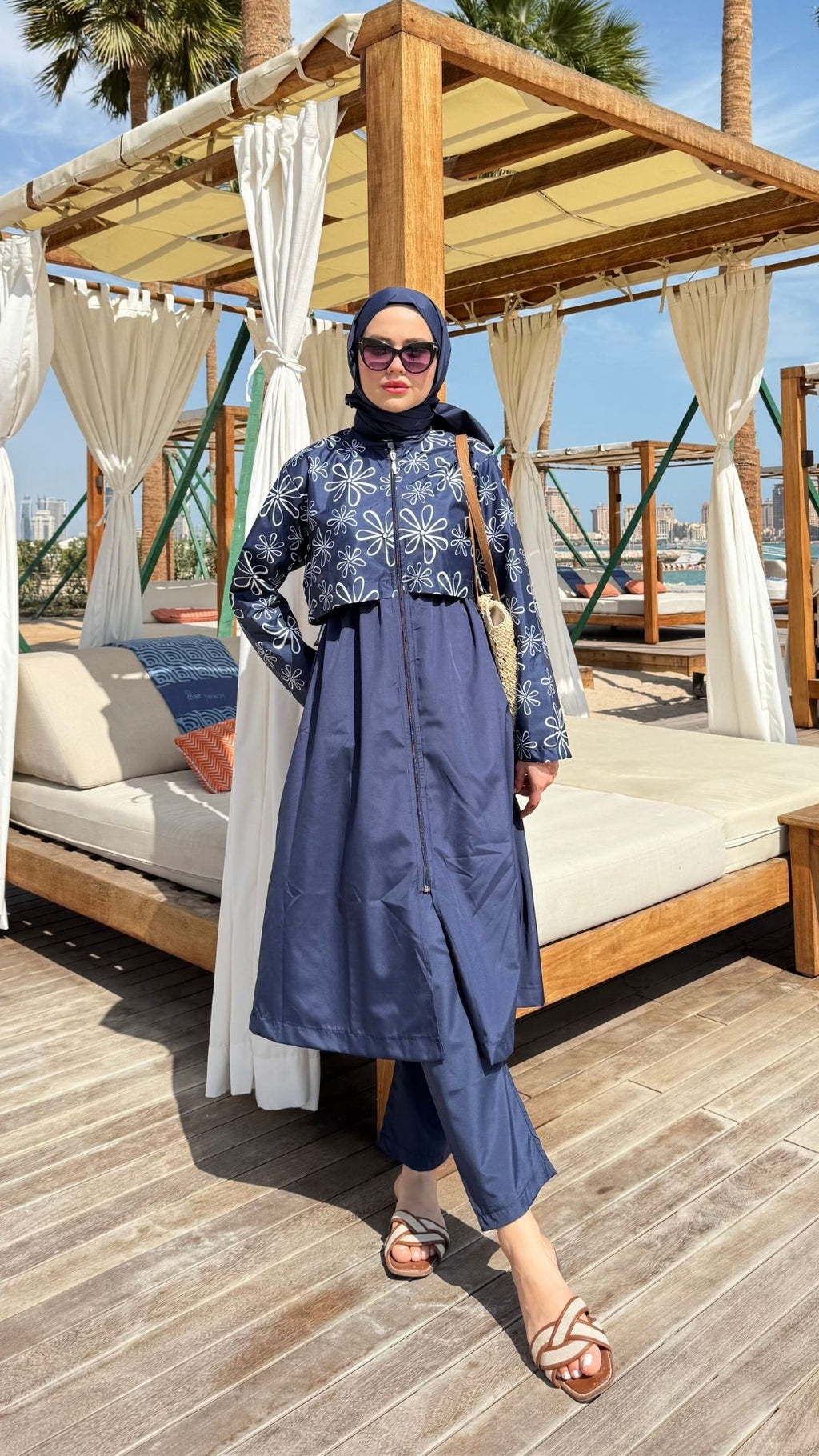 Desenli Paraşüt Kumaş Uzun Tesettür Mayo Lacivert