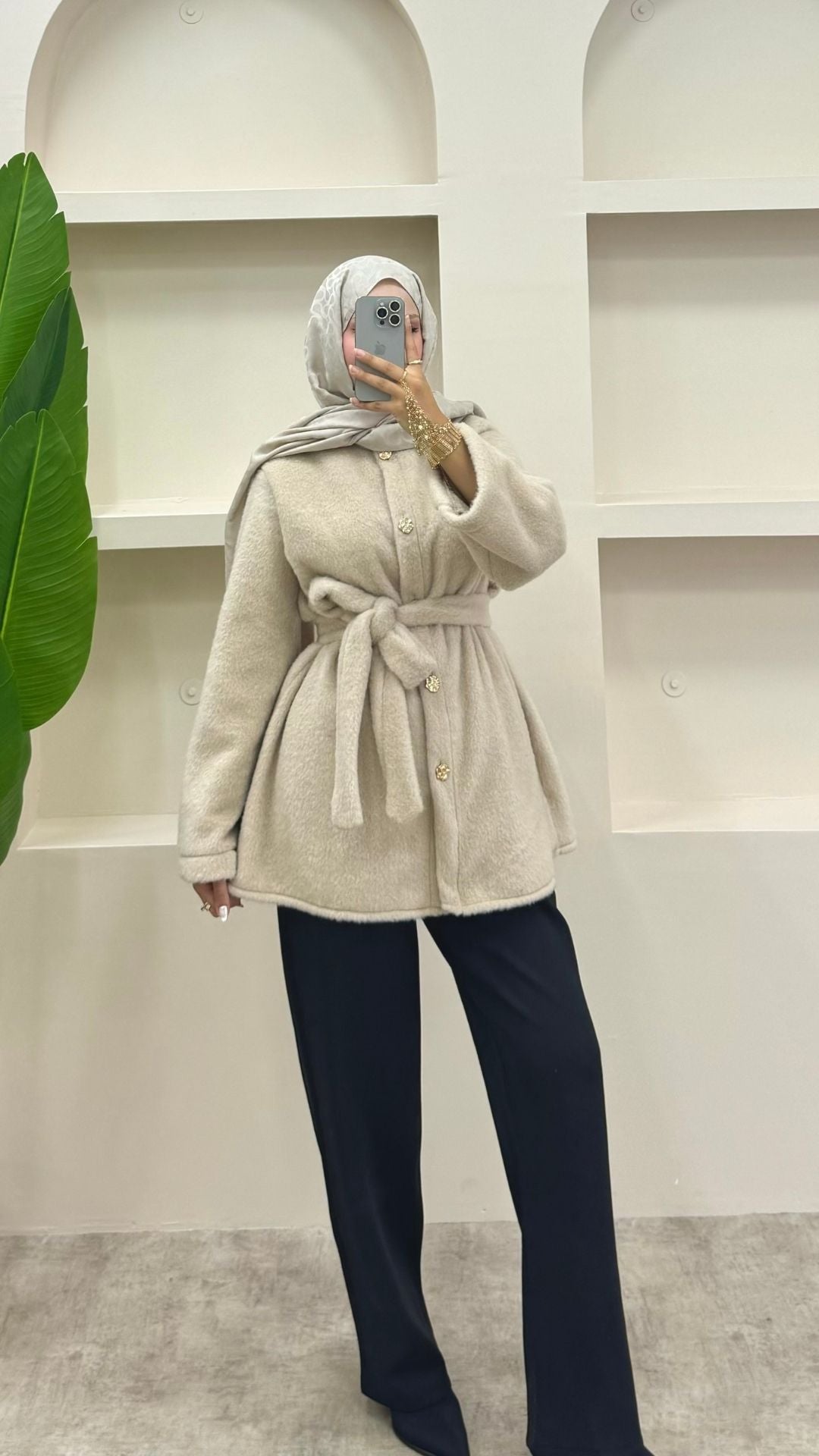 Gold Düğmeli Peluş Ceket Krem