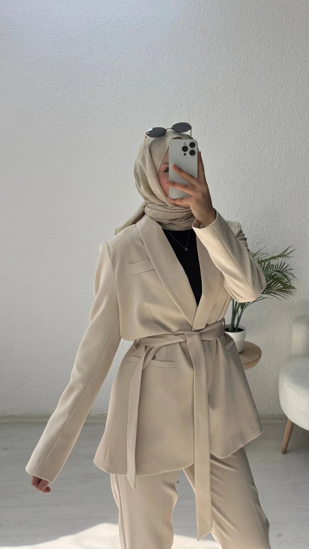 Kruvaze Yaka Kuşaklı Blazer Ceket Krem