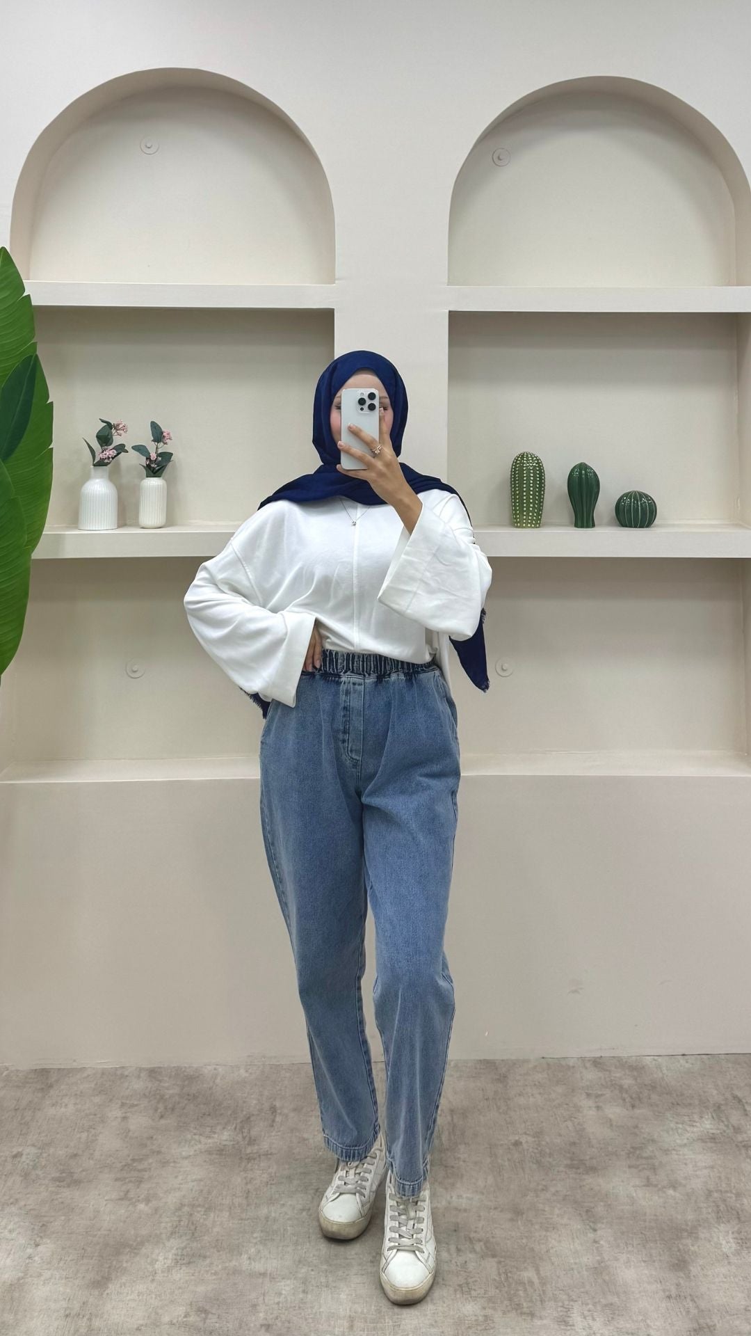 Beli Lastikli Geniş Kesim Mom Jeans Asit Yıkama