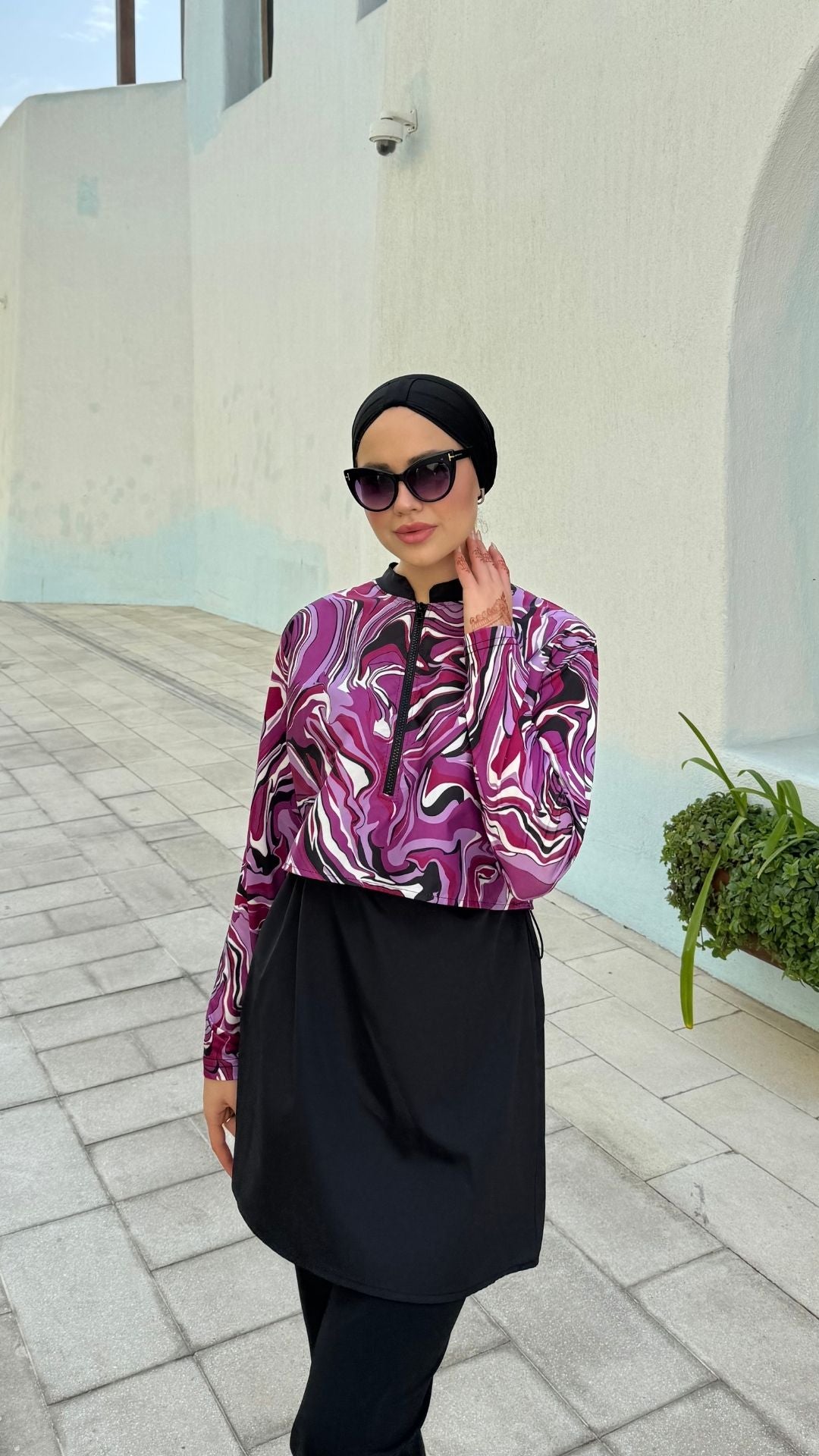 Yarım Dijital Baskılı Tesettür Mayo Renk - Siyah-Lila Desen 2