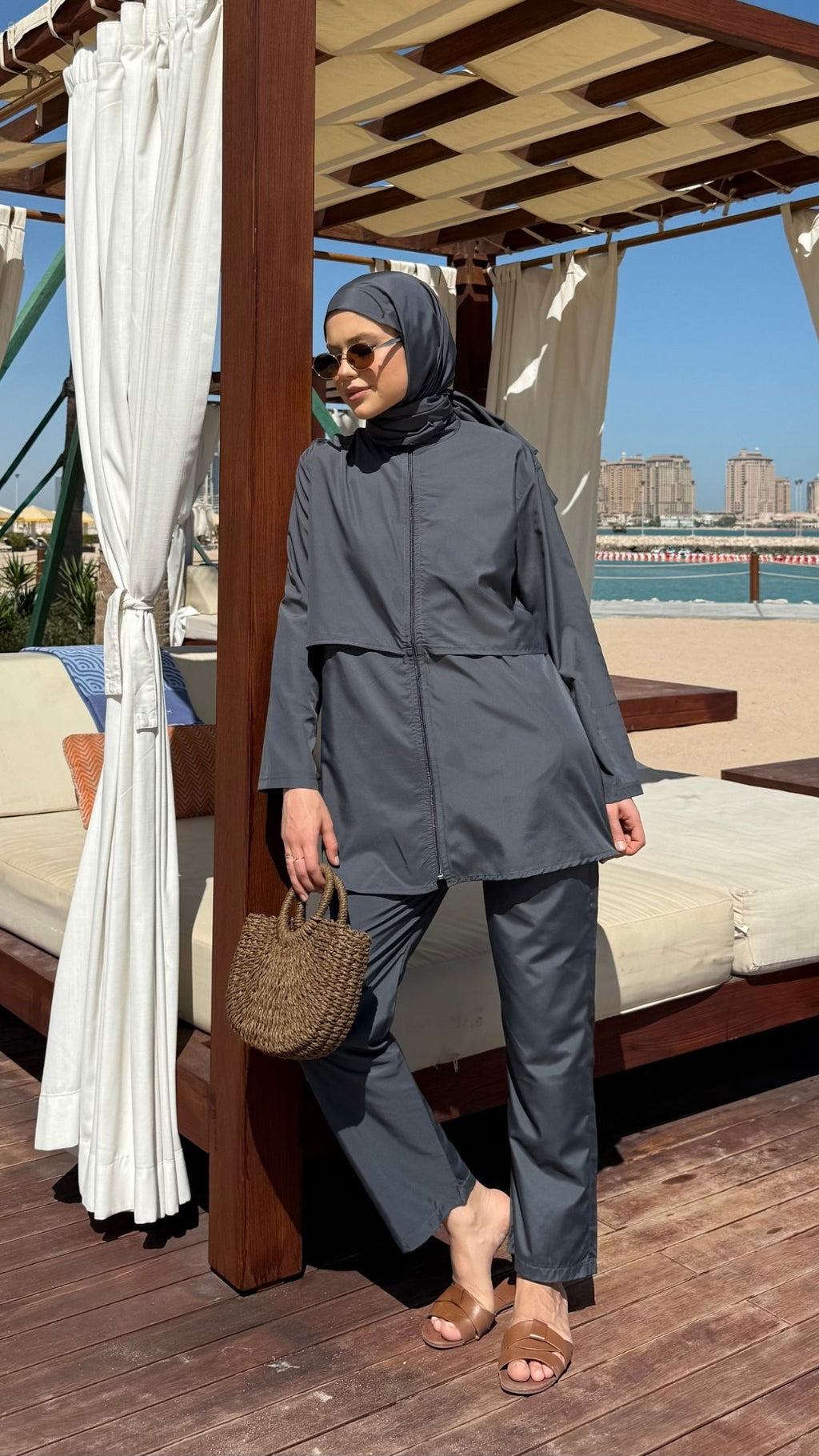 Doha Paraşüt Kumaş 3'lü Tam Kapalı Tesettür Mayo Gri