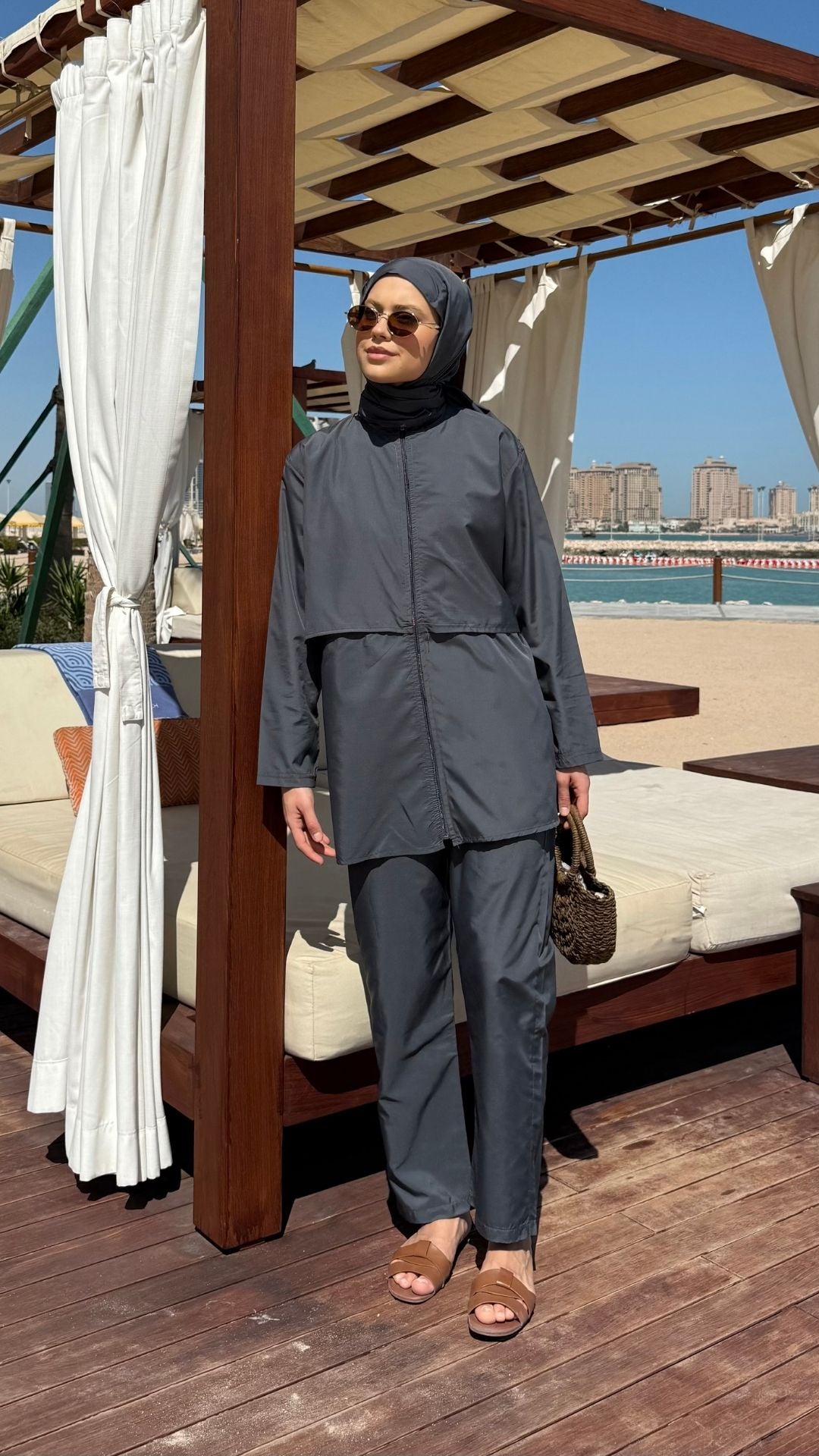 Doha Paraşüt Kumaş 3'lü Tam Kapalı Tesettür Mayo Gri