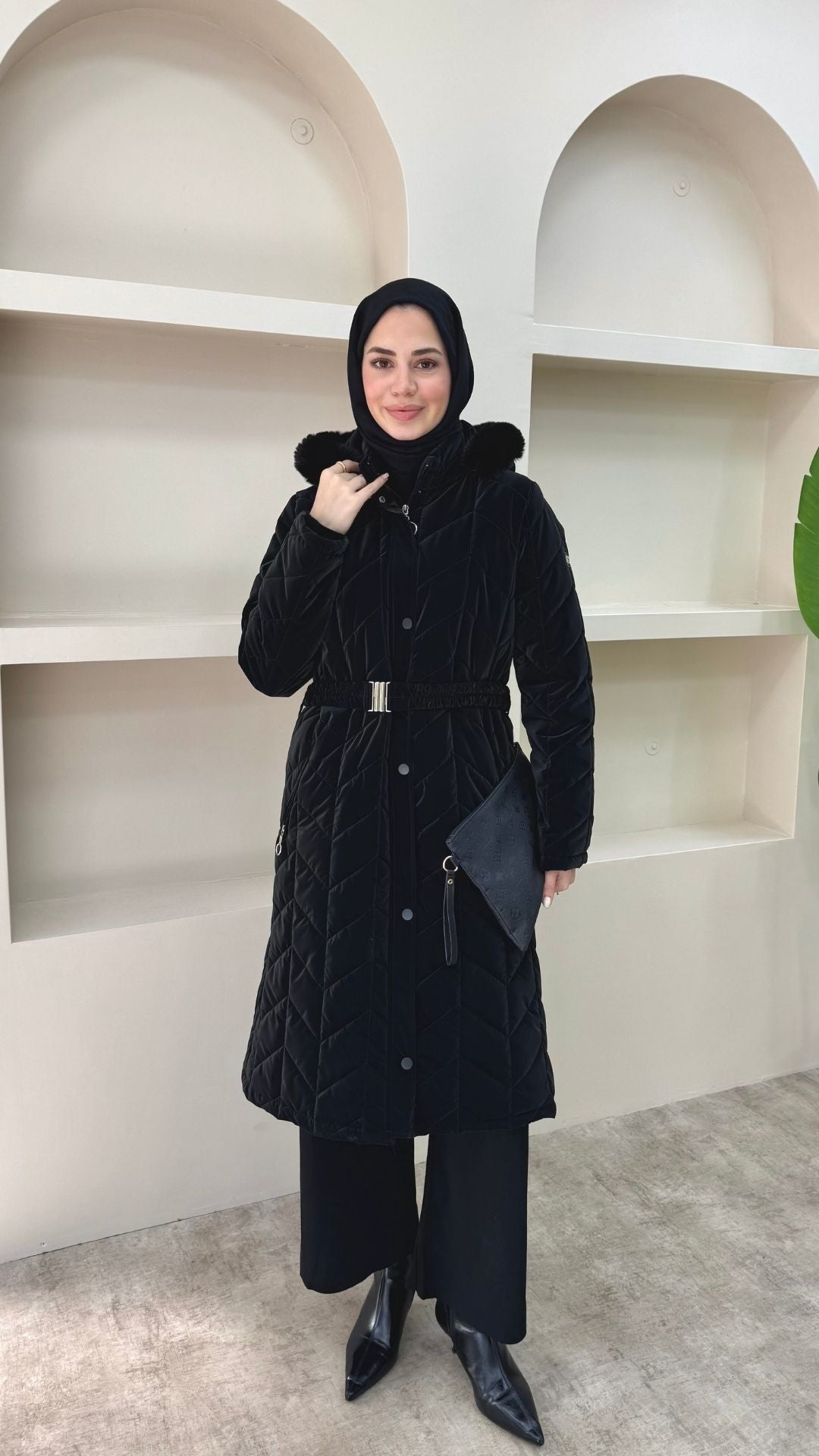 Yakası Kürklü Premium Kapitone Mont Siyah