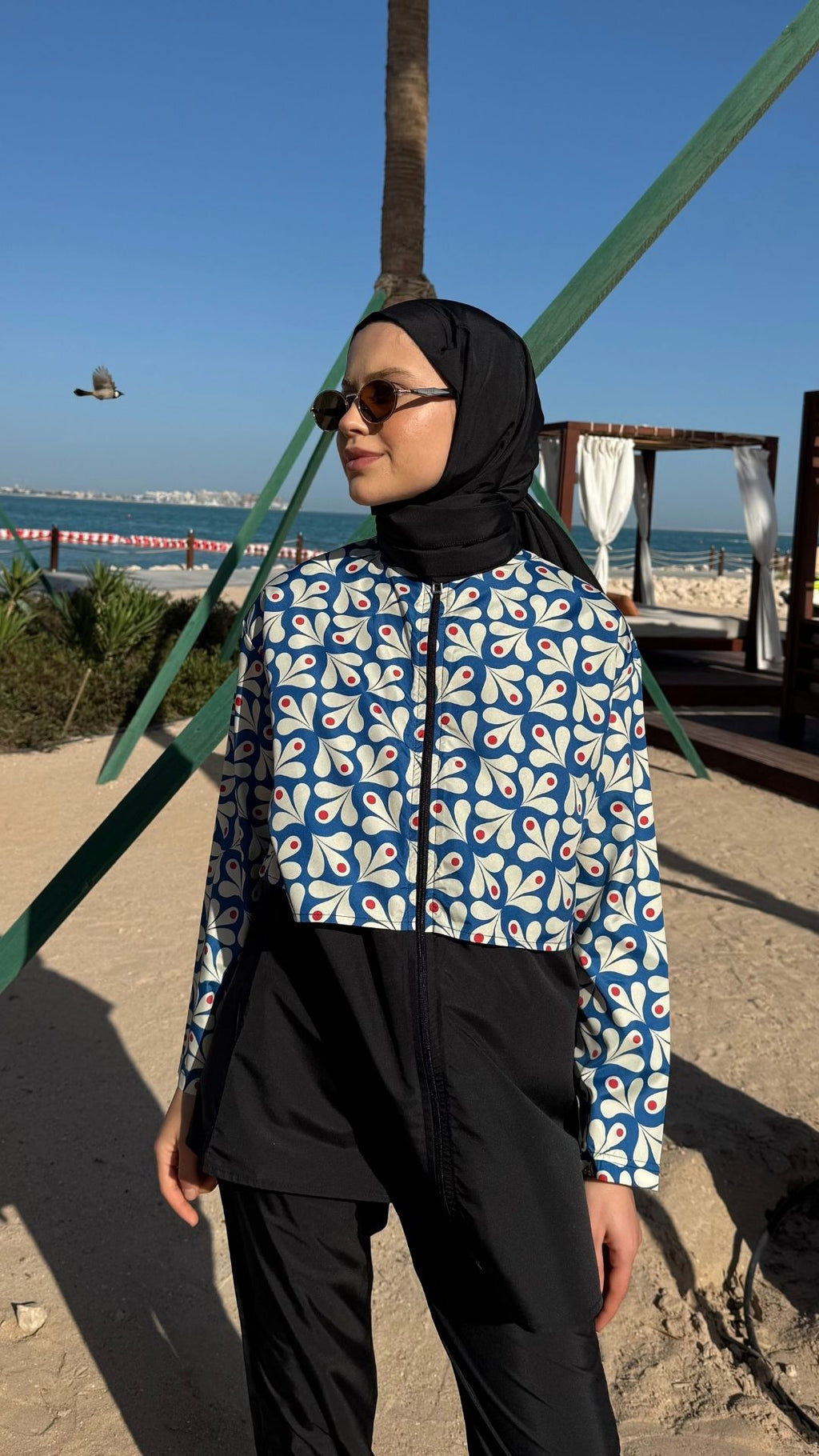 Doha Paraşüt Kumaş 3'lü Tam Kapalı Tesettür Mayo Siyah Yonca Desen