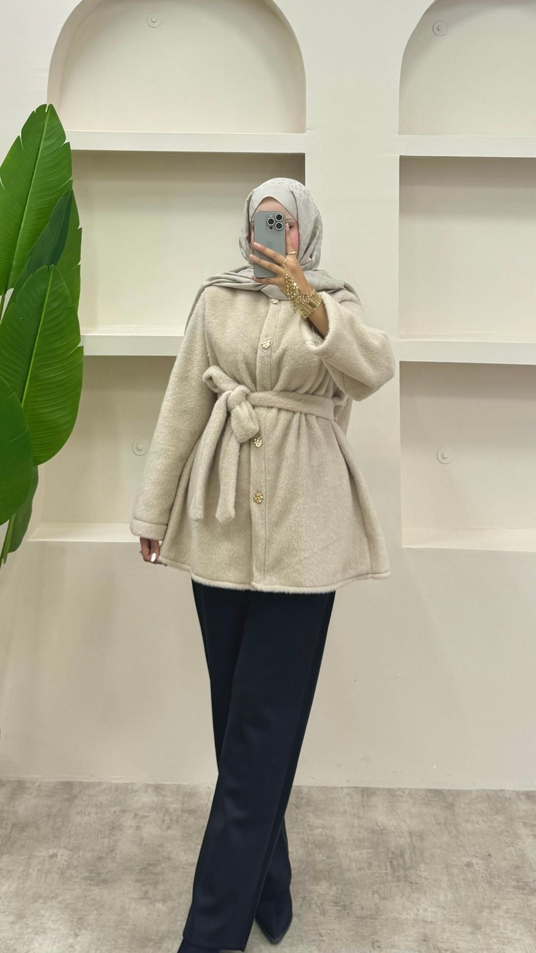 Gold Düğmeli Peluş Ceket Krem