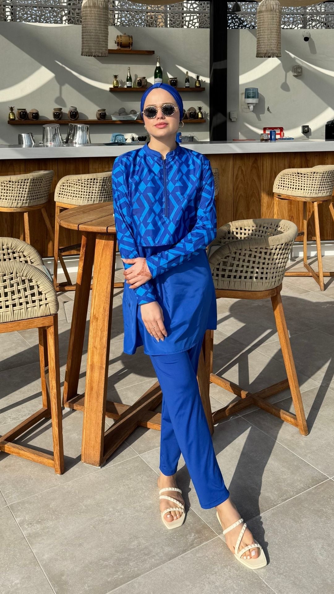 Yarım Dijital Baskılı Tesettür Mayo Renk - Mavi Üçgen Desen 2