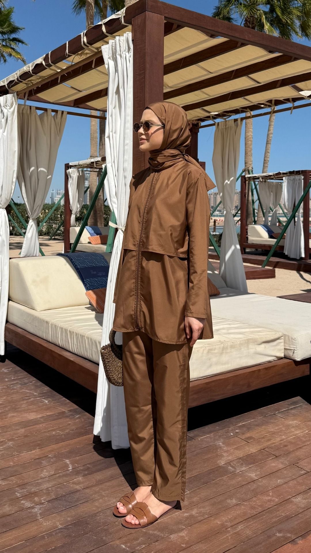 Doha Paraşüt Kumaş 3'lü Tam Kapalı Tesettür Mayo Kahverengi