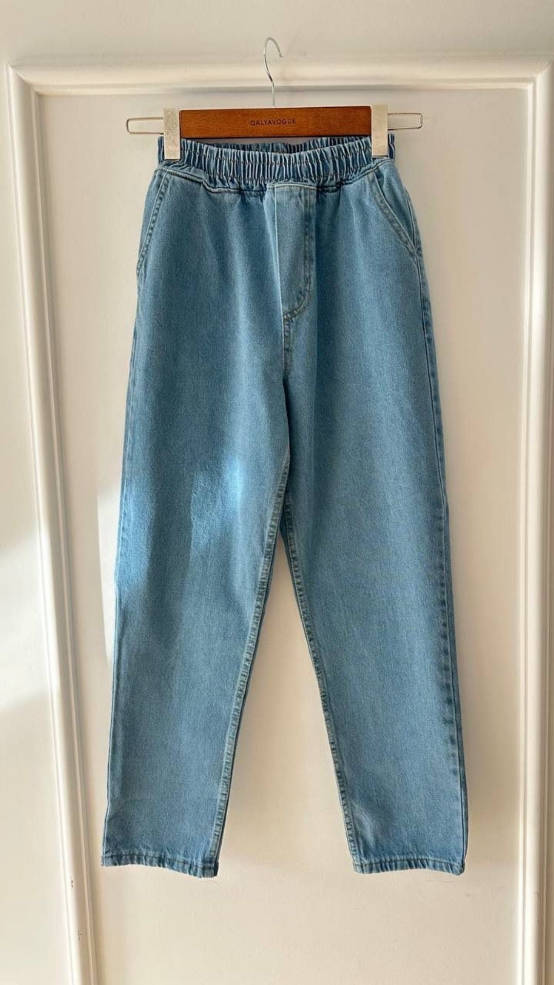 Beli Lastikli Geniş Kesim Mom Jeans Buz Mavisi