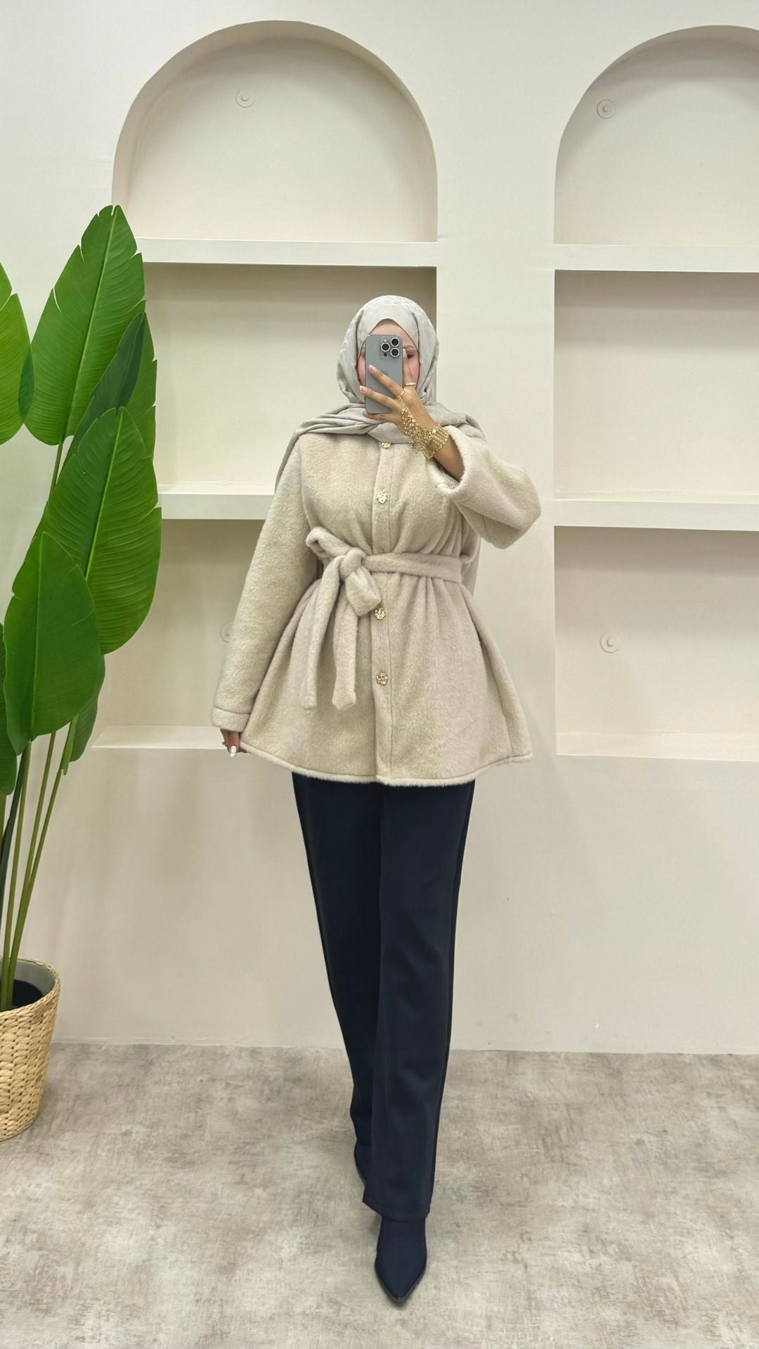 Gold Düğmeli Peluş Ceket Krem