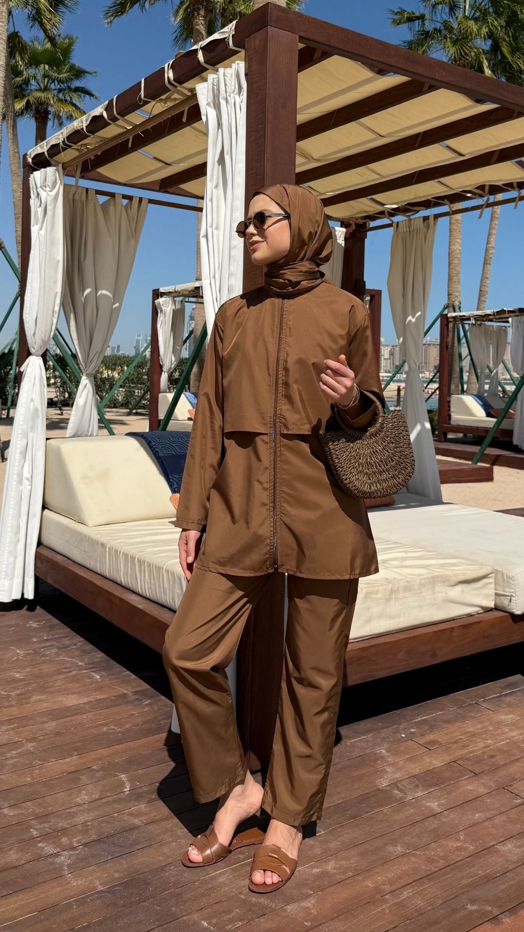 Doha Paraşüt Kumaş 3'lü Tam Kapalı Tesettür Mayo Kahverengi