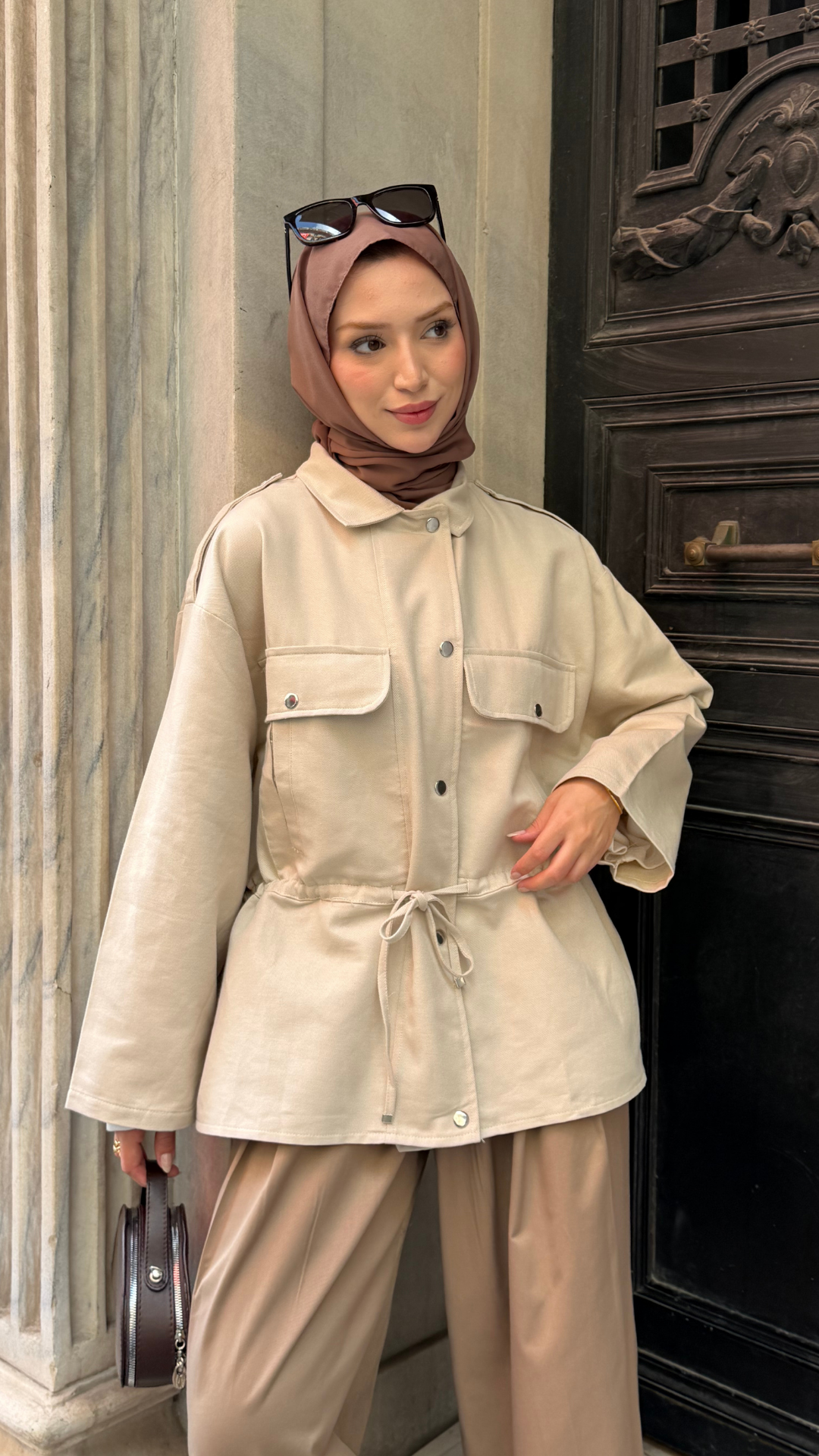 Gabardin Belden Bağlamalı Ceket Krem