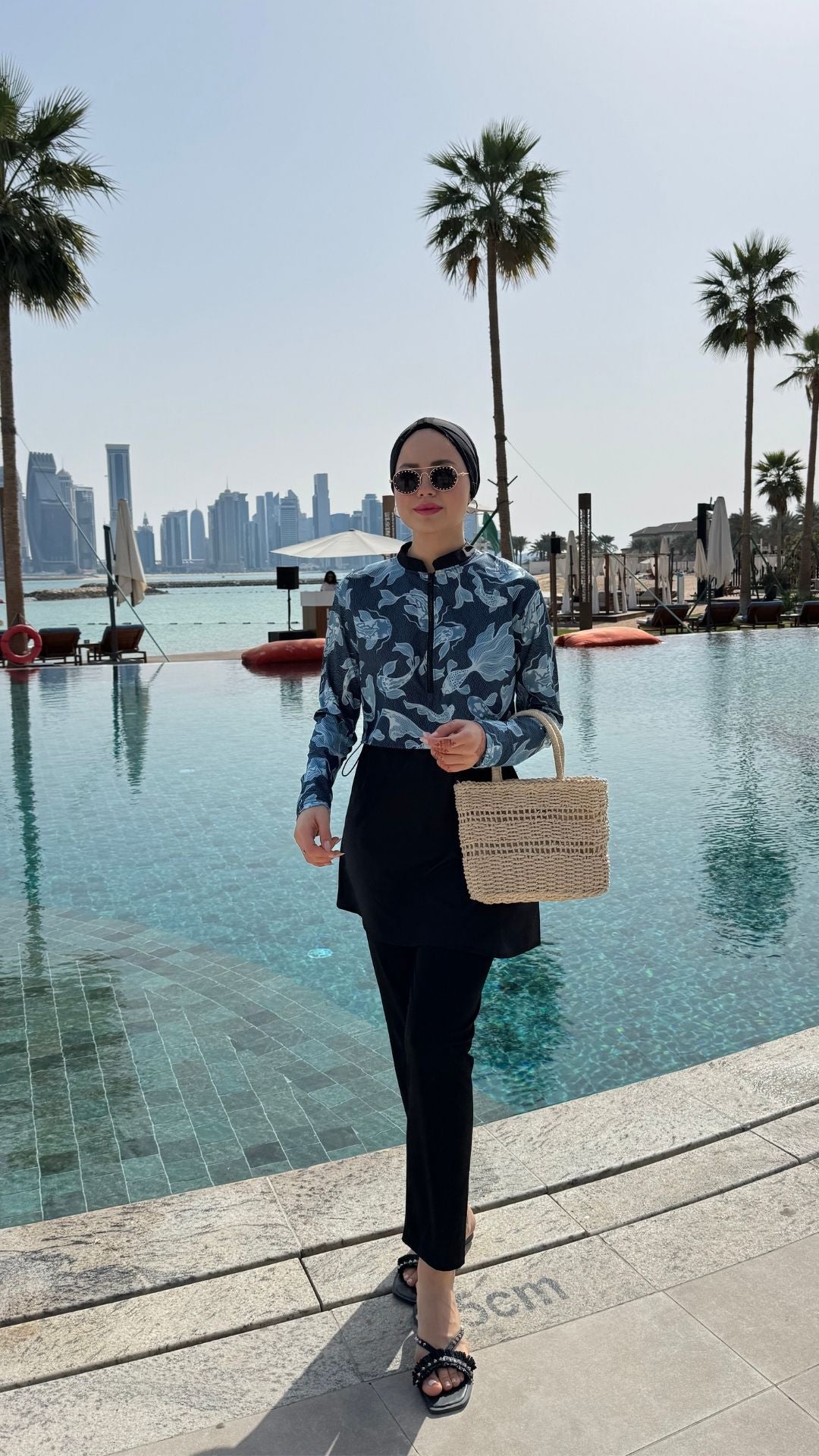 Yarım Dijital Baskılı Tesettür Mayo Renk - Siyah-Okyanus Desen 2