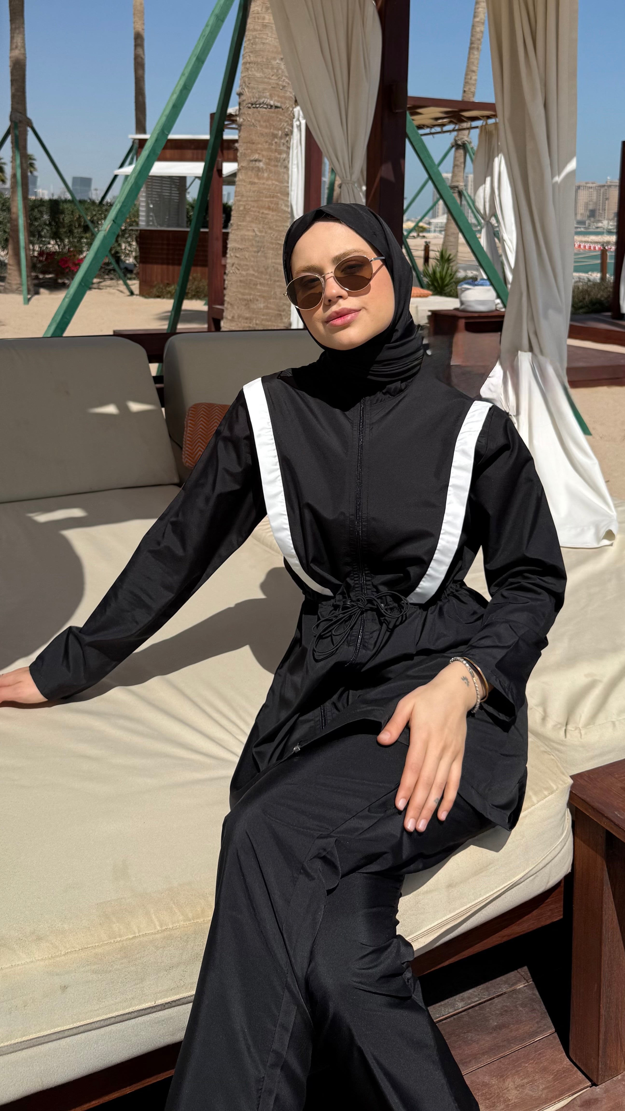 Şerit Detaylı Tesettür Mayo Sİyah