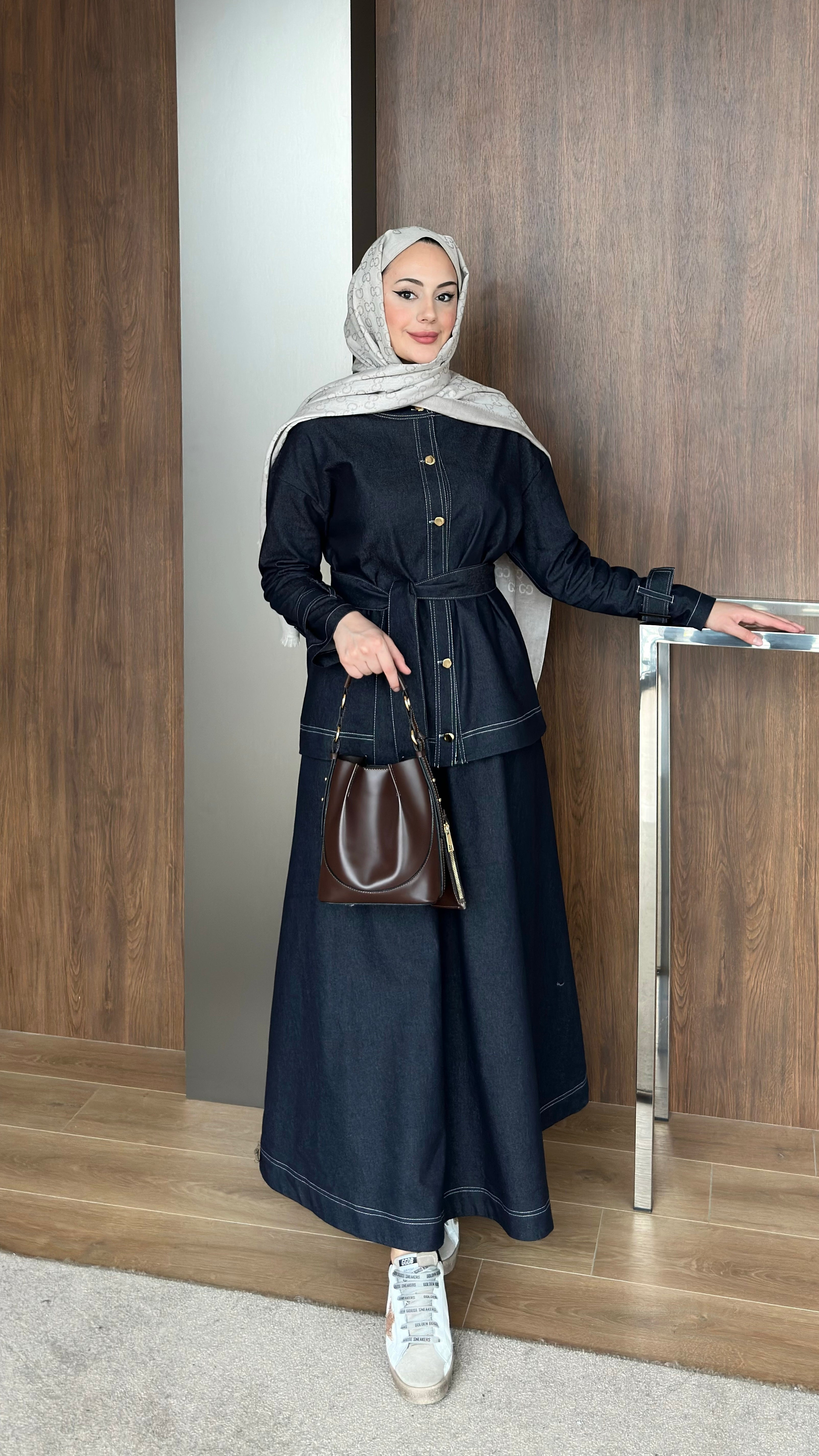 Gold Düğmeli Etekli Kot Takım Lacivertt