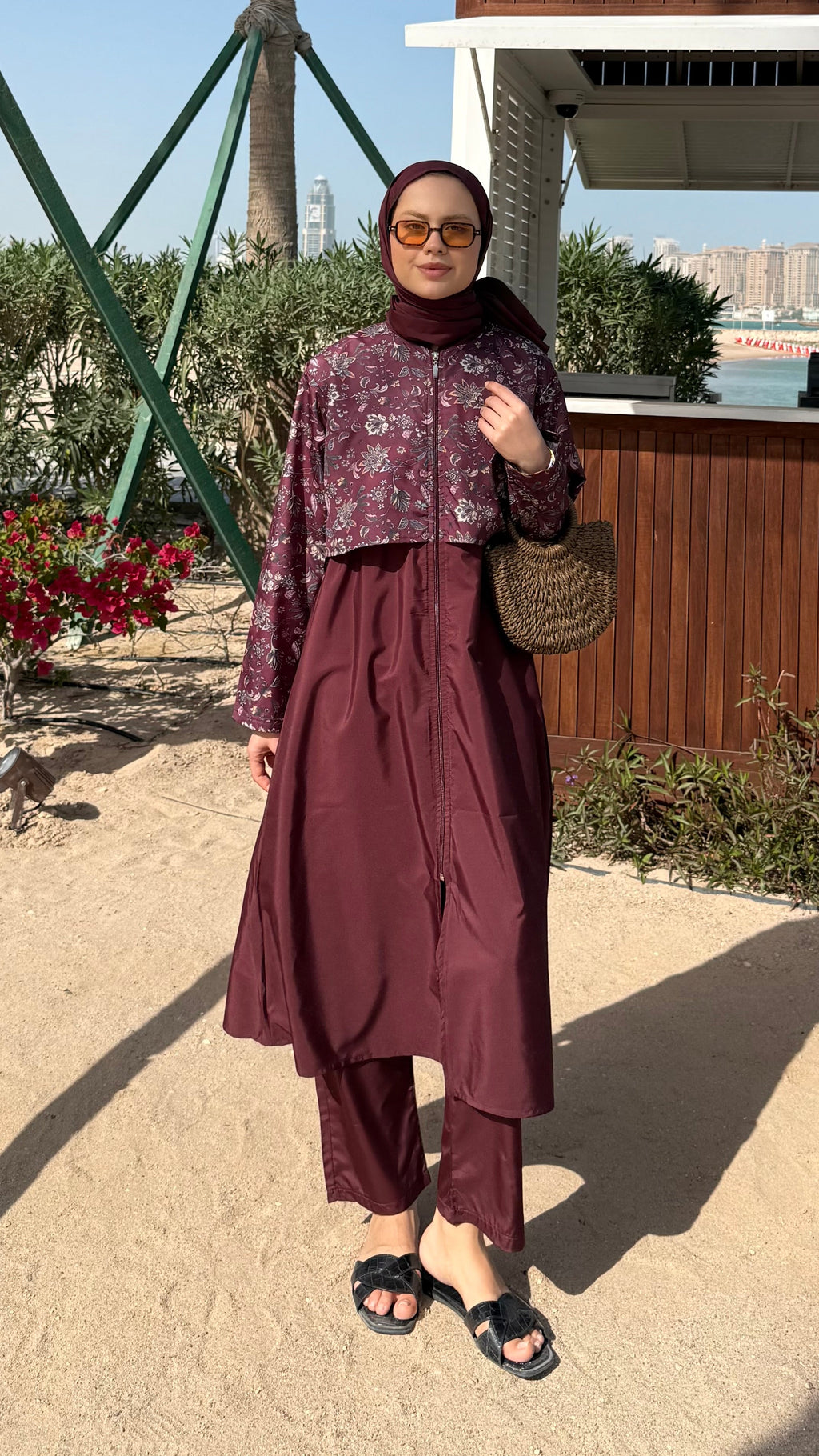 Yeni Desenli Uzun Tesettür Mayo Bordo-Çiçek