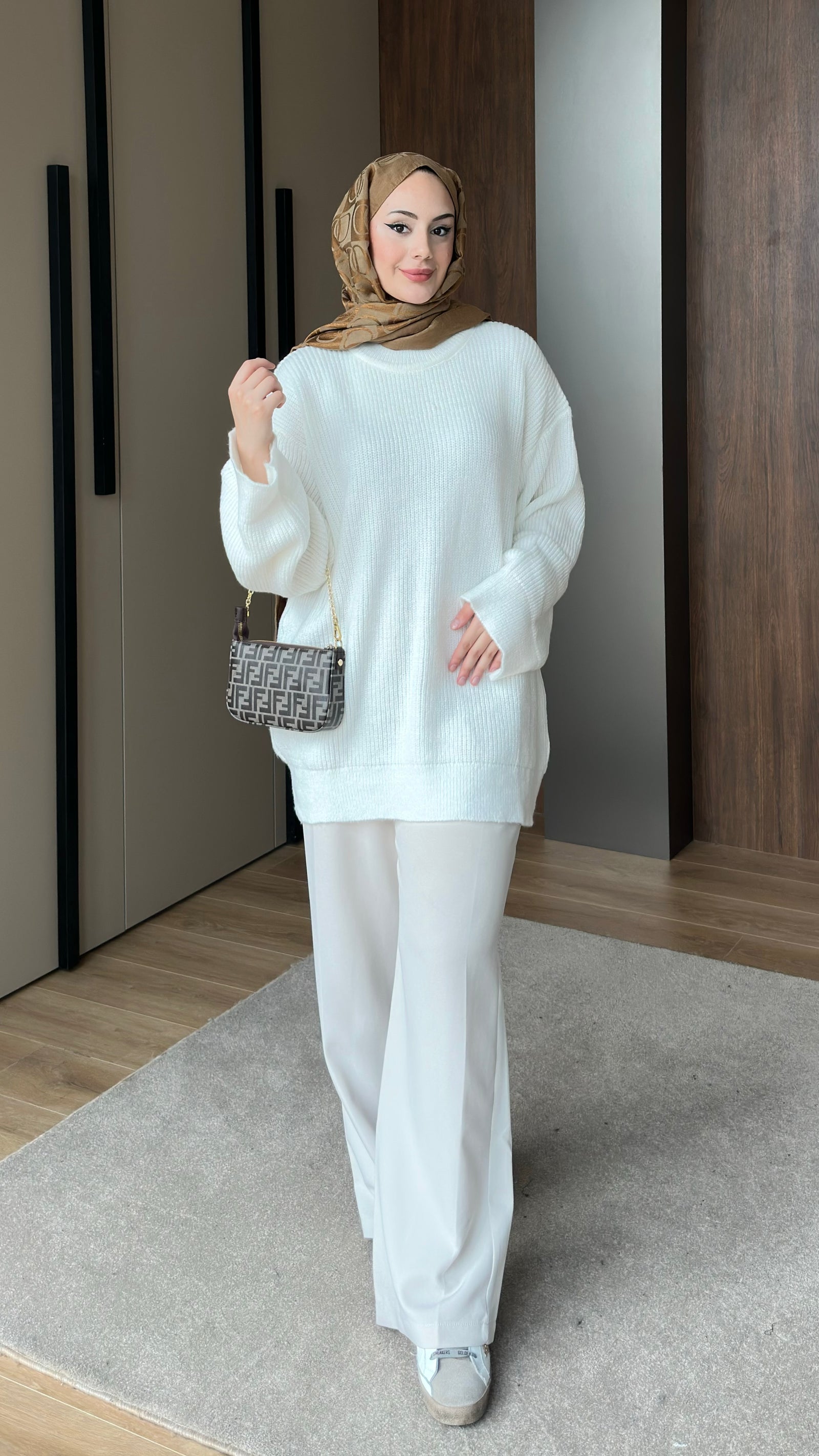Asel Oversize Triko Kazak Beyaz