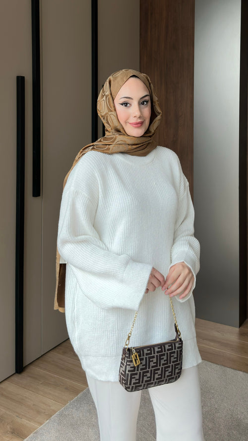 Asel Oversize Triko Kazak Beyaz