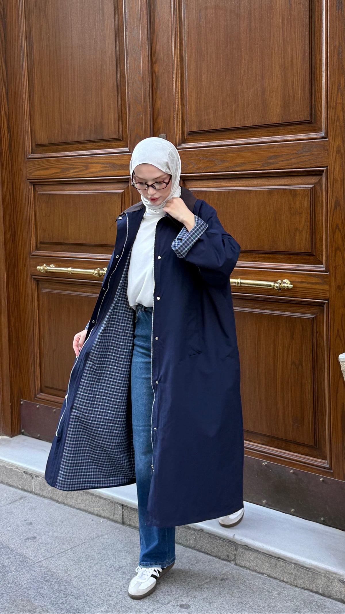 Ekose Astarlı Oversize Trenç Lacivert (Ön Sipariş 2 kasım kargo çıkışı)