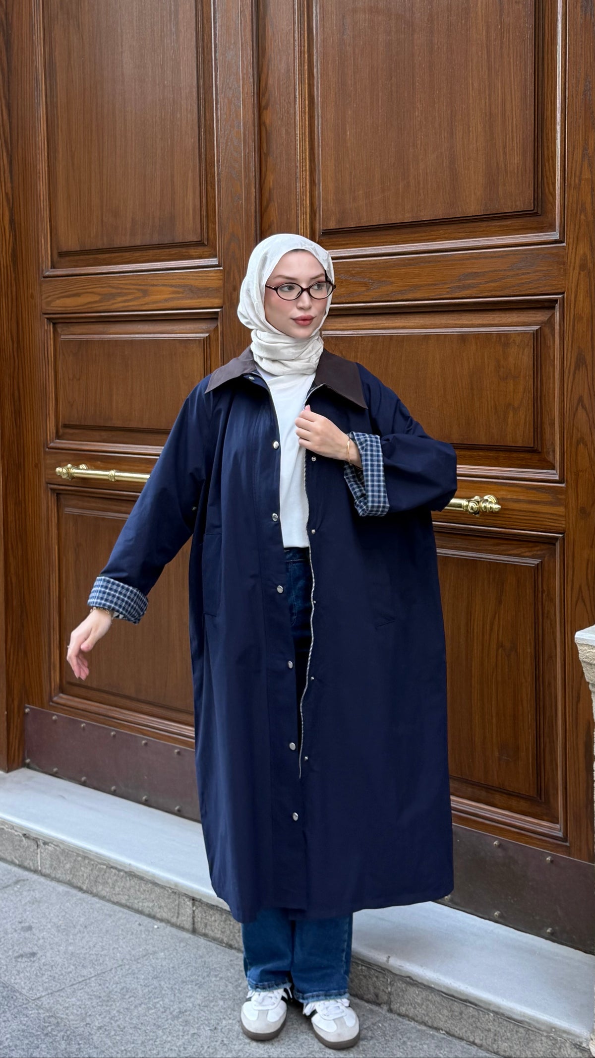 Ekose Astarlı Oversize Trenç Lacivert (Ön Sipariş 2 kasım kargo çıkışı)