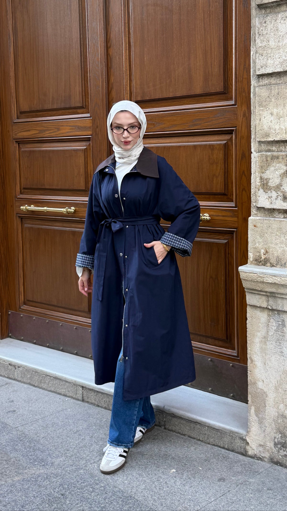 Ekose Astarlı Oversize Trenç Lacivert (Ön Sipariş 2 kasım kargo çıkışı)