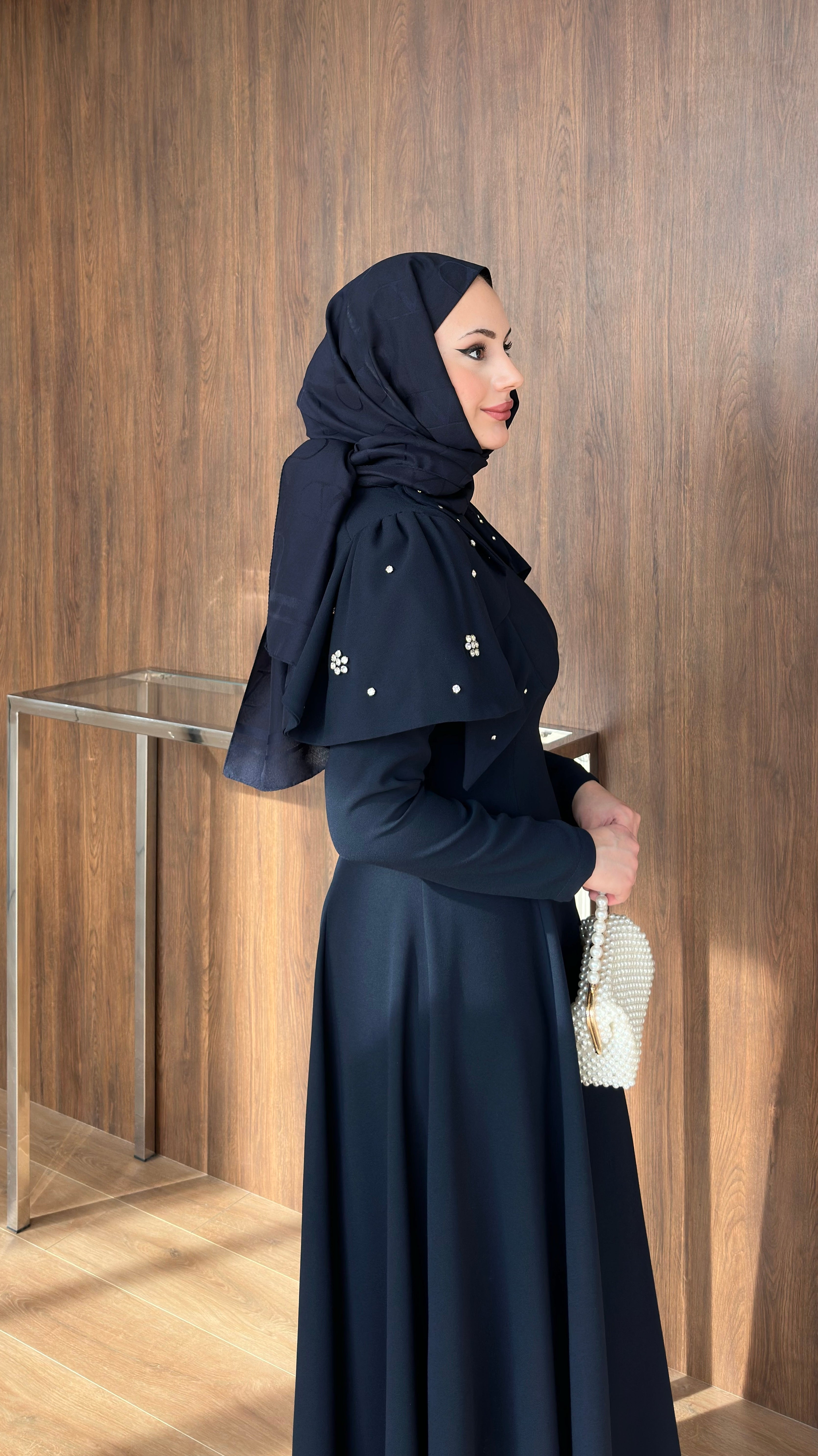 Katarina Omuzu Taşlı Abiye Lacivert