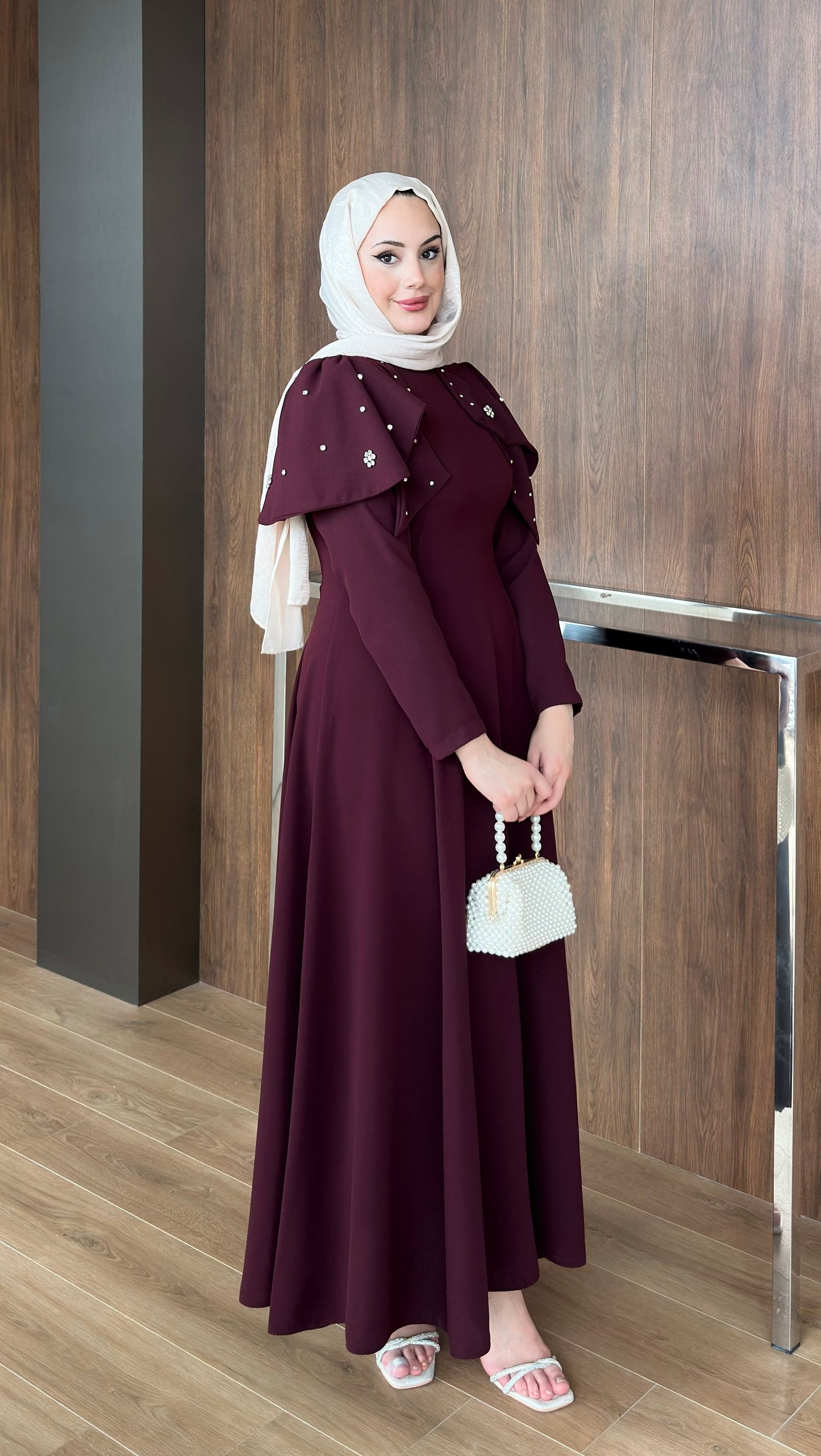 Katarina Omuzu Taşlı Abiye Mürdüm