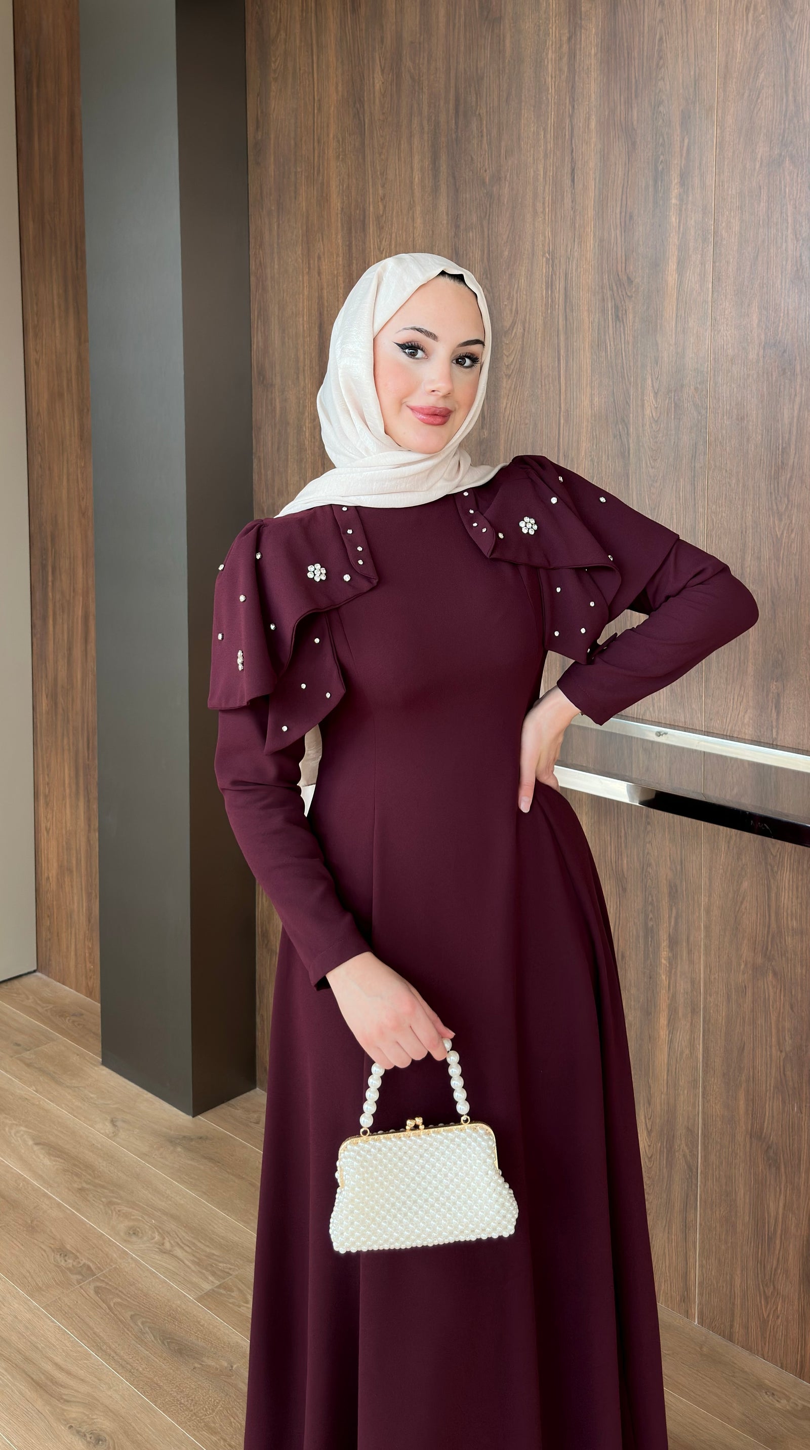 Katarina Omuzu Taşlı Abiye Mürdüm