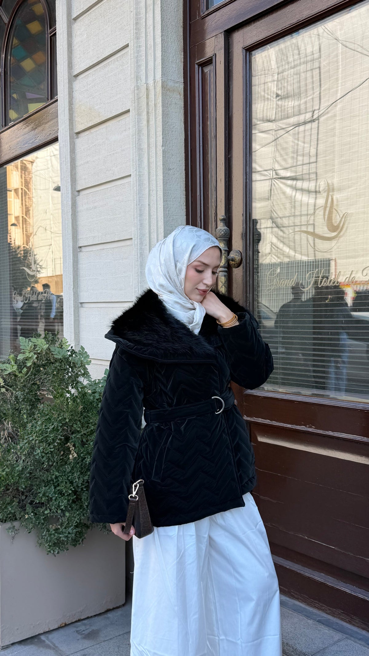 Elsa Kürklü Mont Siyah