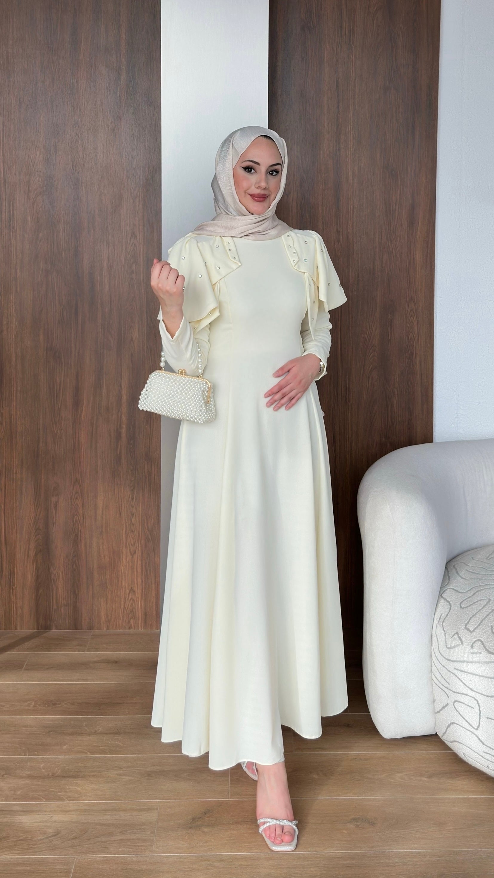 Katarina Omuzu Taşlı Abiye Sarı