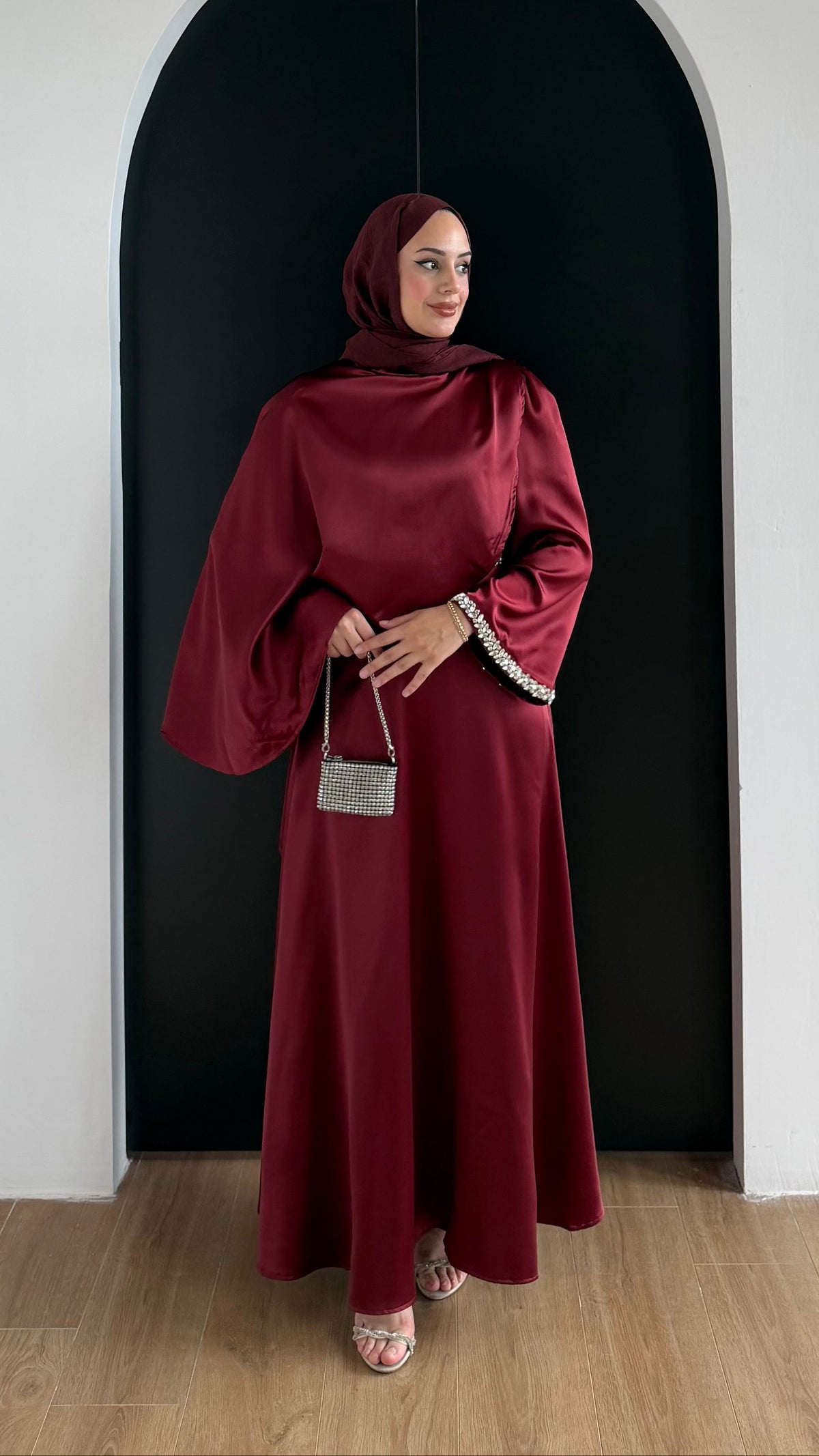 Swan Saten Elbise Bordo