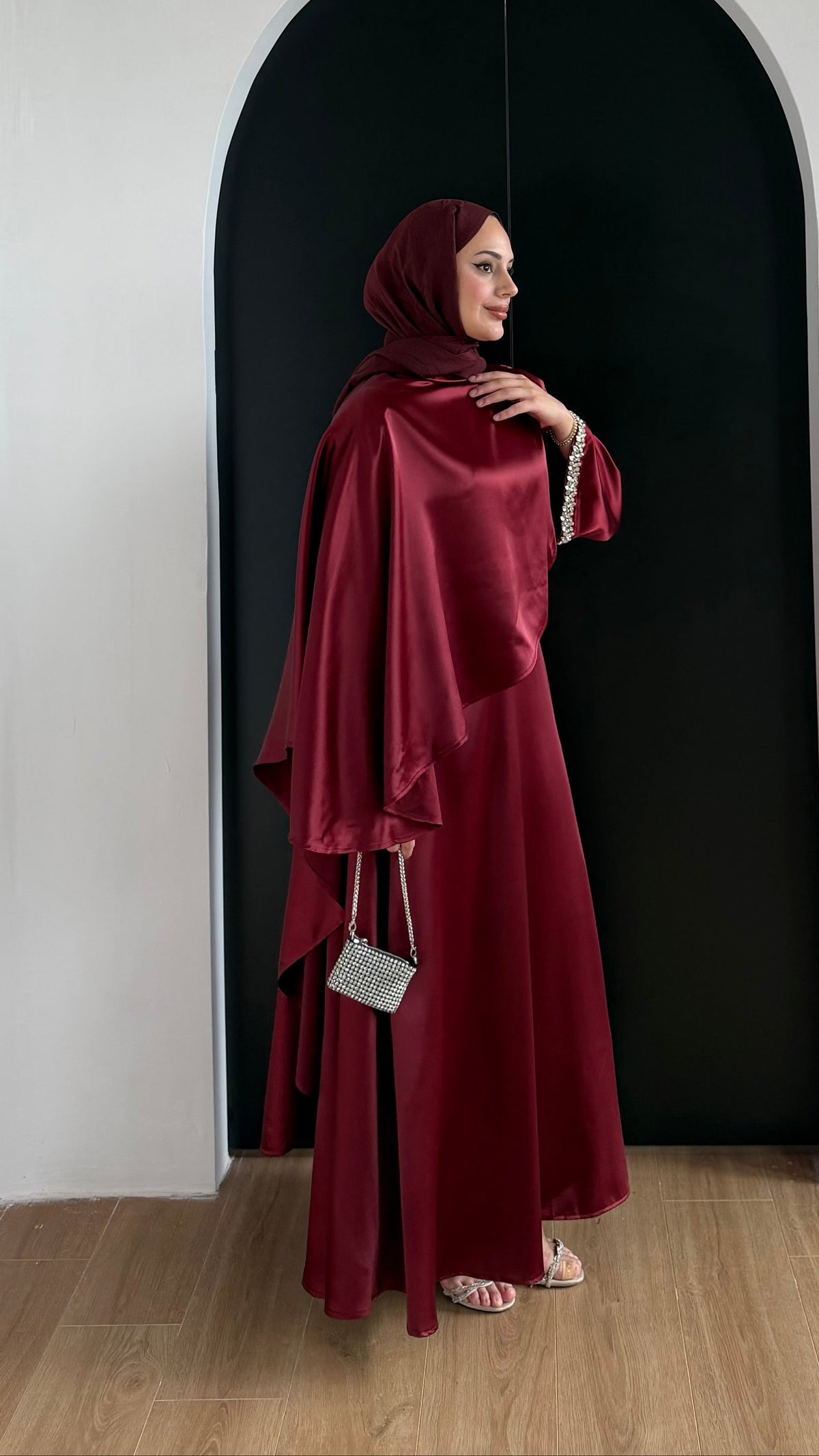 Swan Saten Elbise Bordo