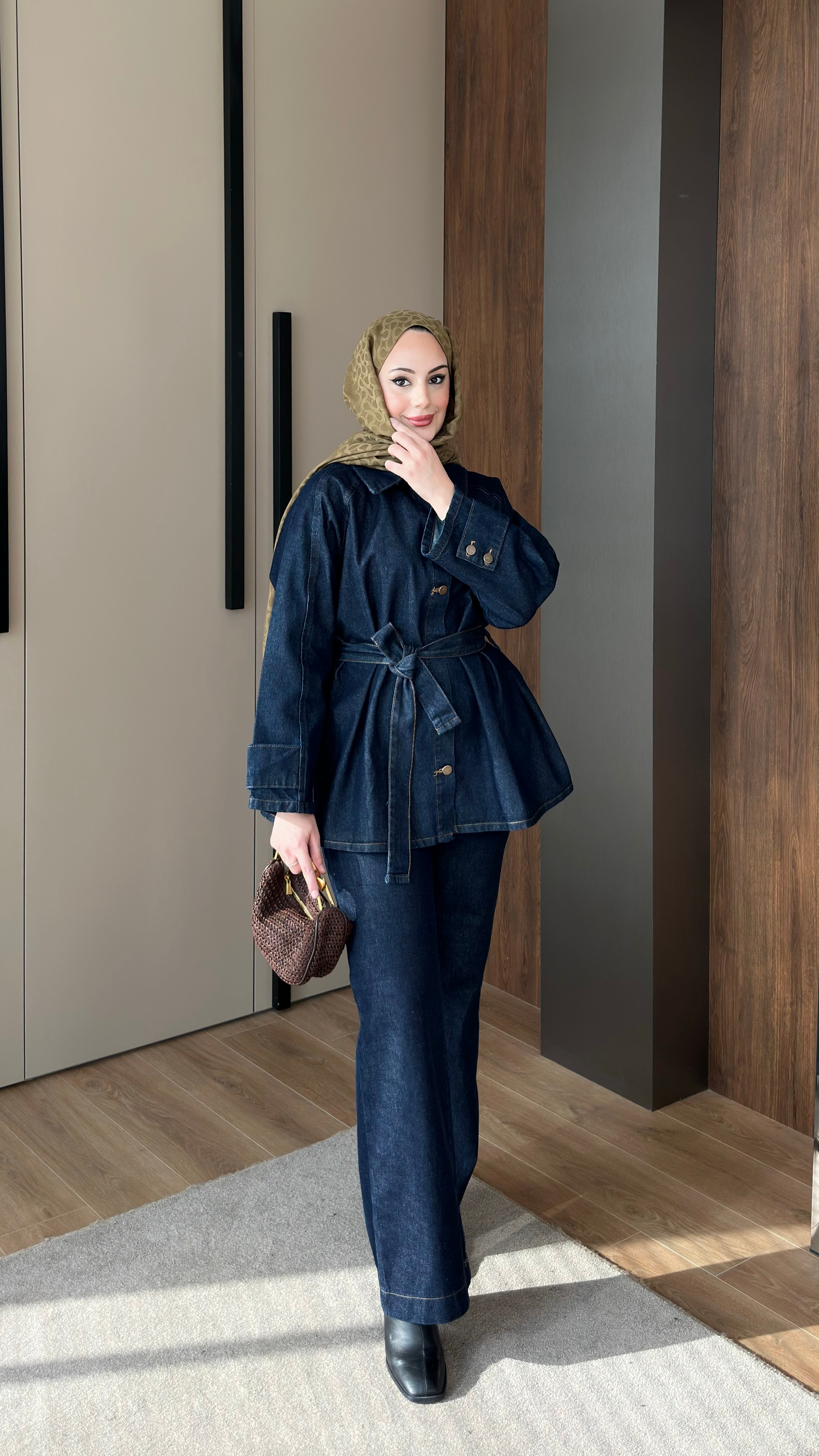 Alina Kolları Düğmeli Kot Takım Lacivert