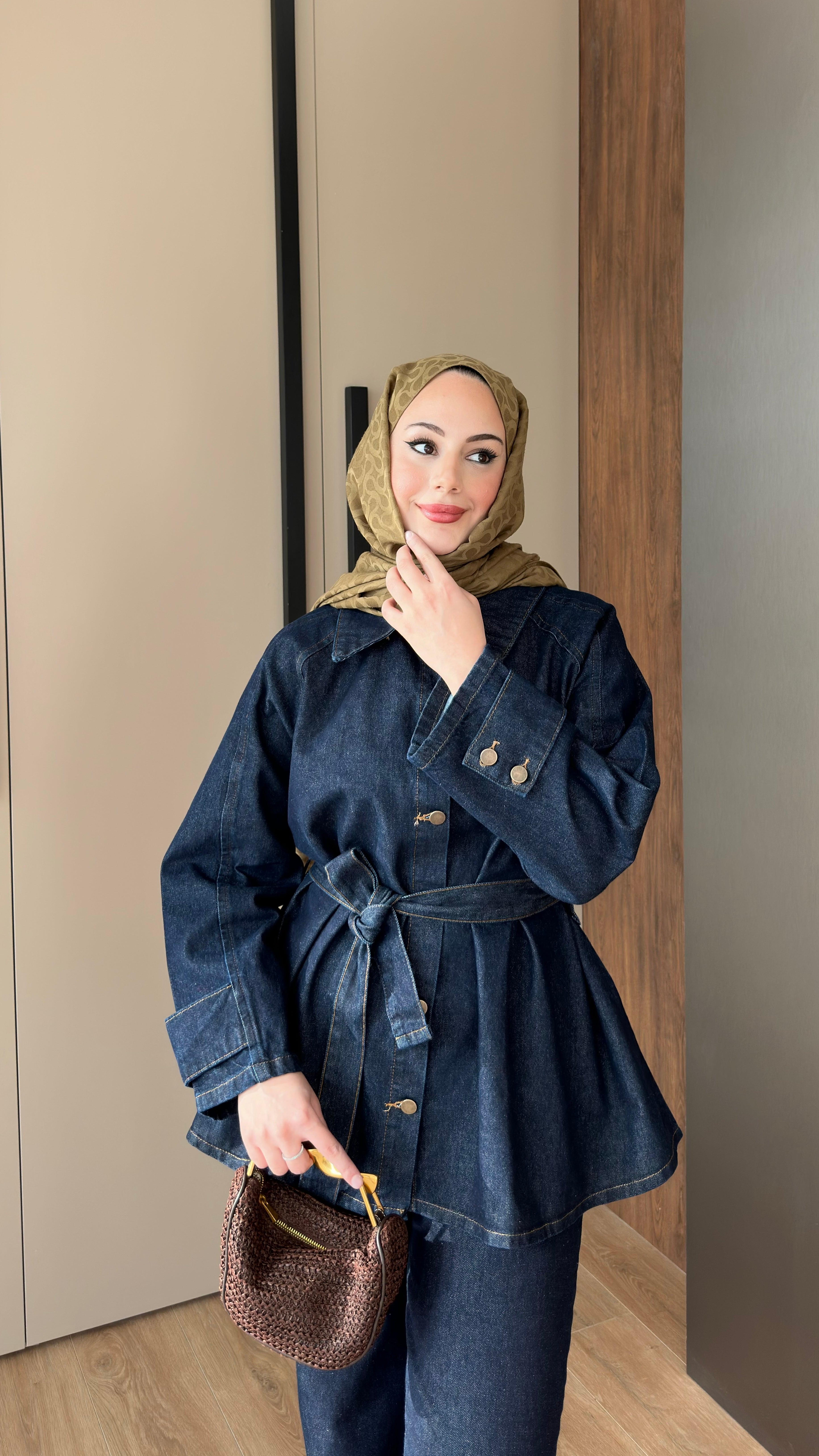 Alina Kolları Düğmeli Kot Takım Lacivert