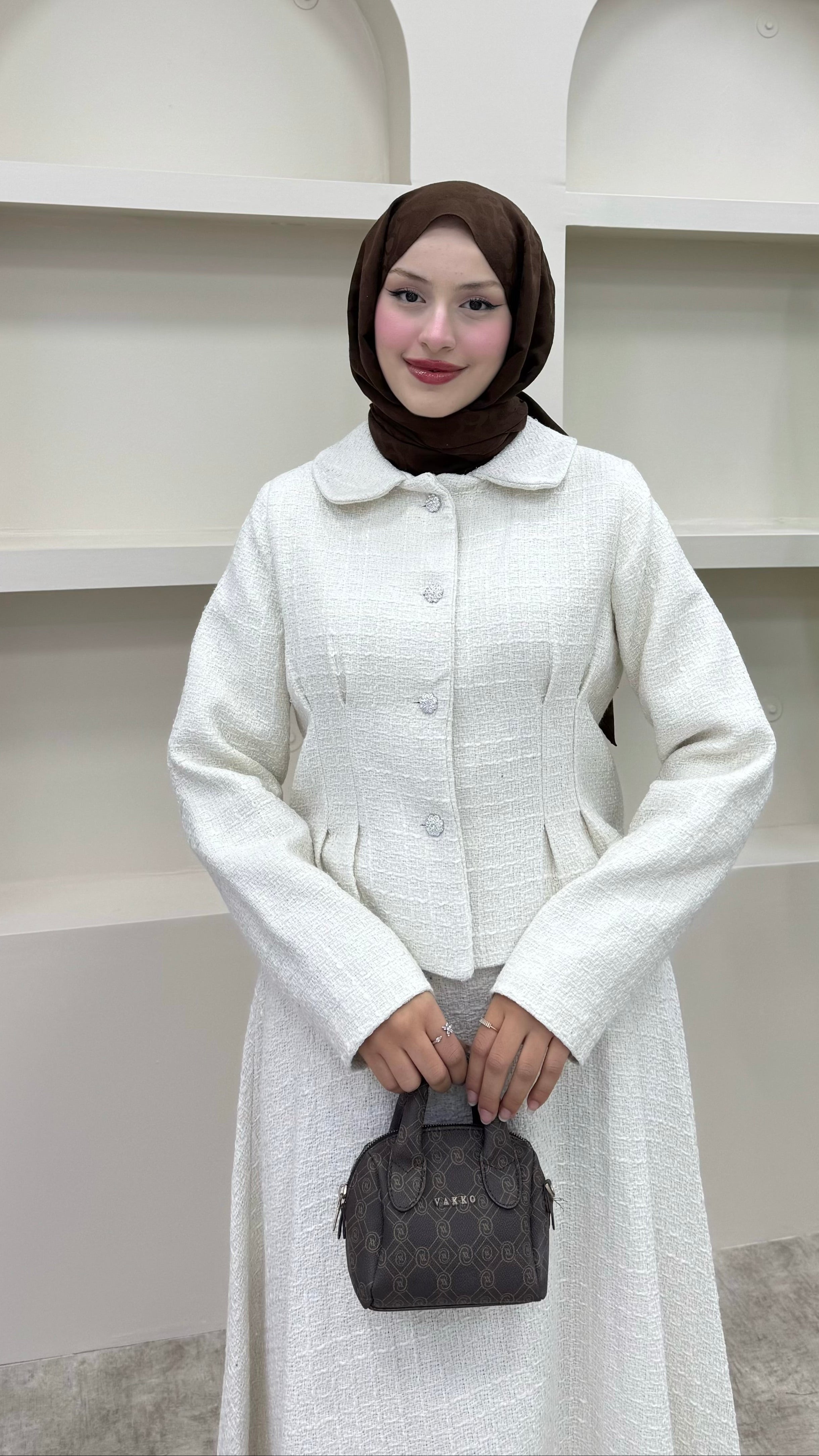 Shanel Kumaş Etekli Takım Beyaz