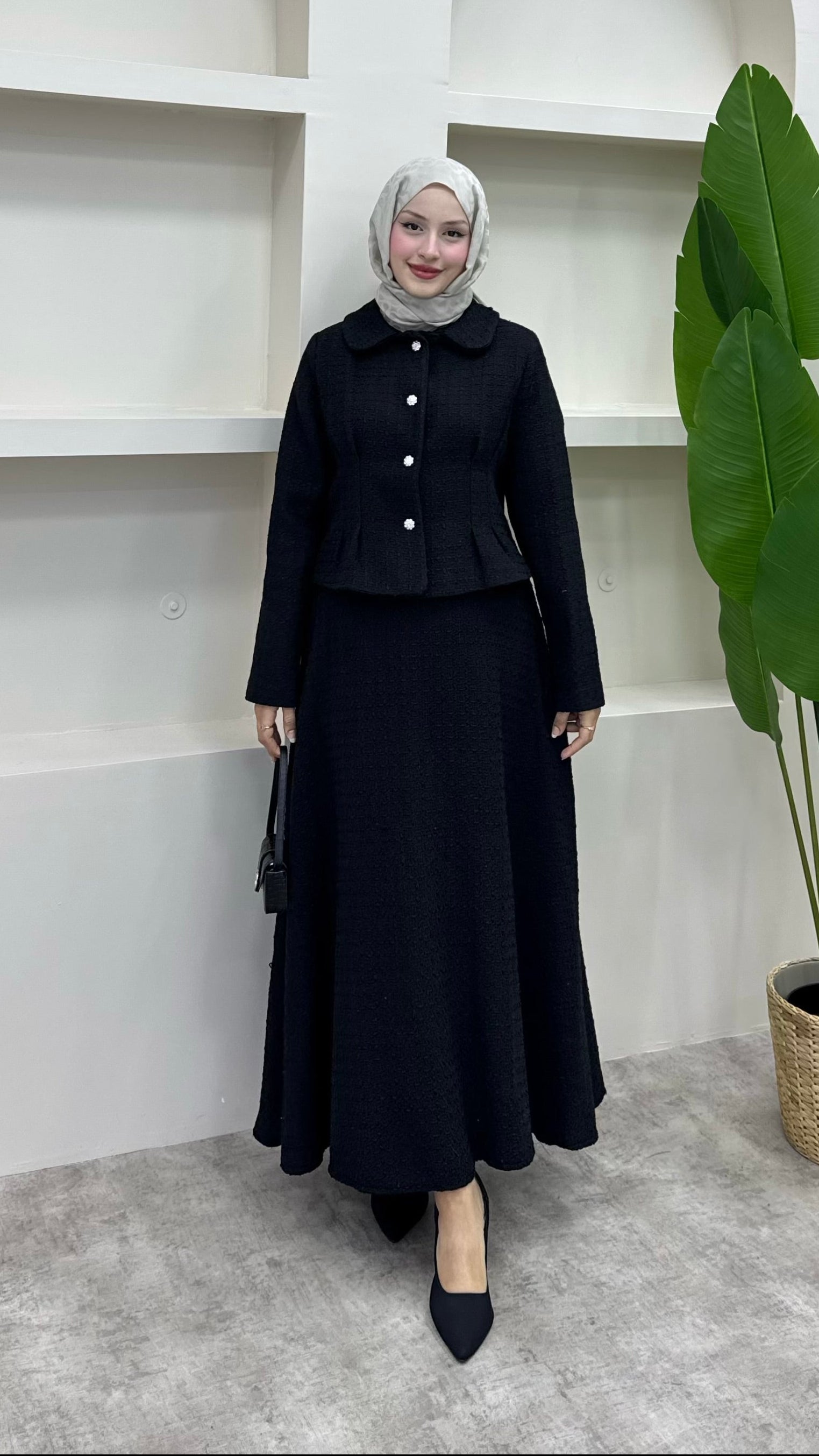 Shanel Kumaş Etekli Takım Siyah