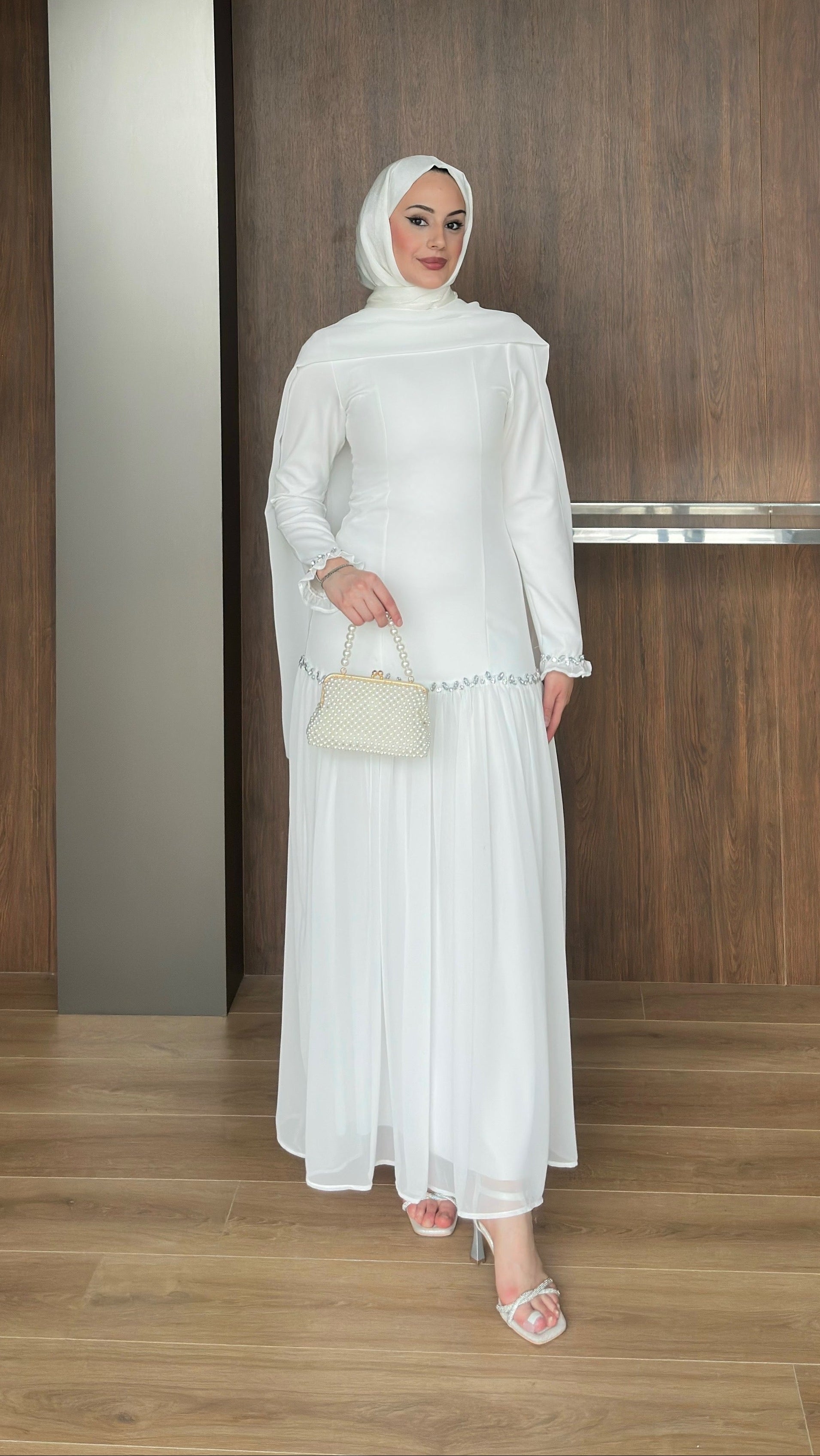 Pera Şifon Detaylı Abiye Beyaz