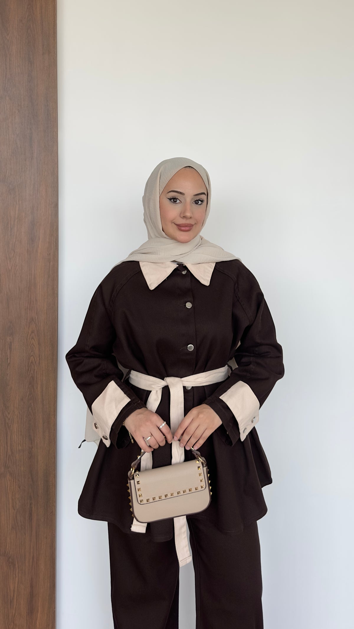 Kolları Düğmeli Gabardin Takım Kahverengi