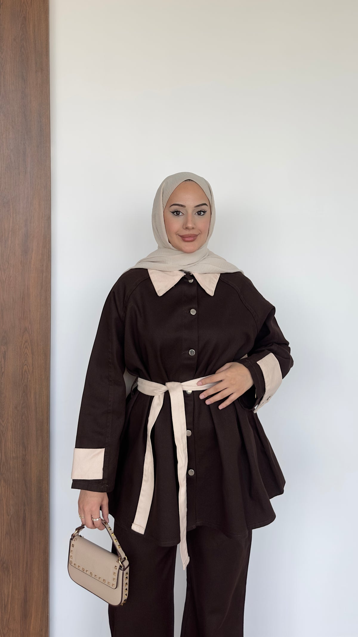 Kolları Düğmeli Gabardin Takım Kahverengi